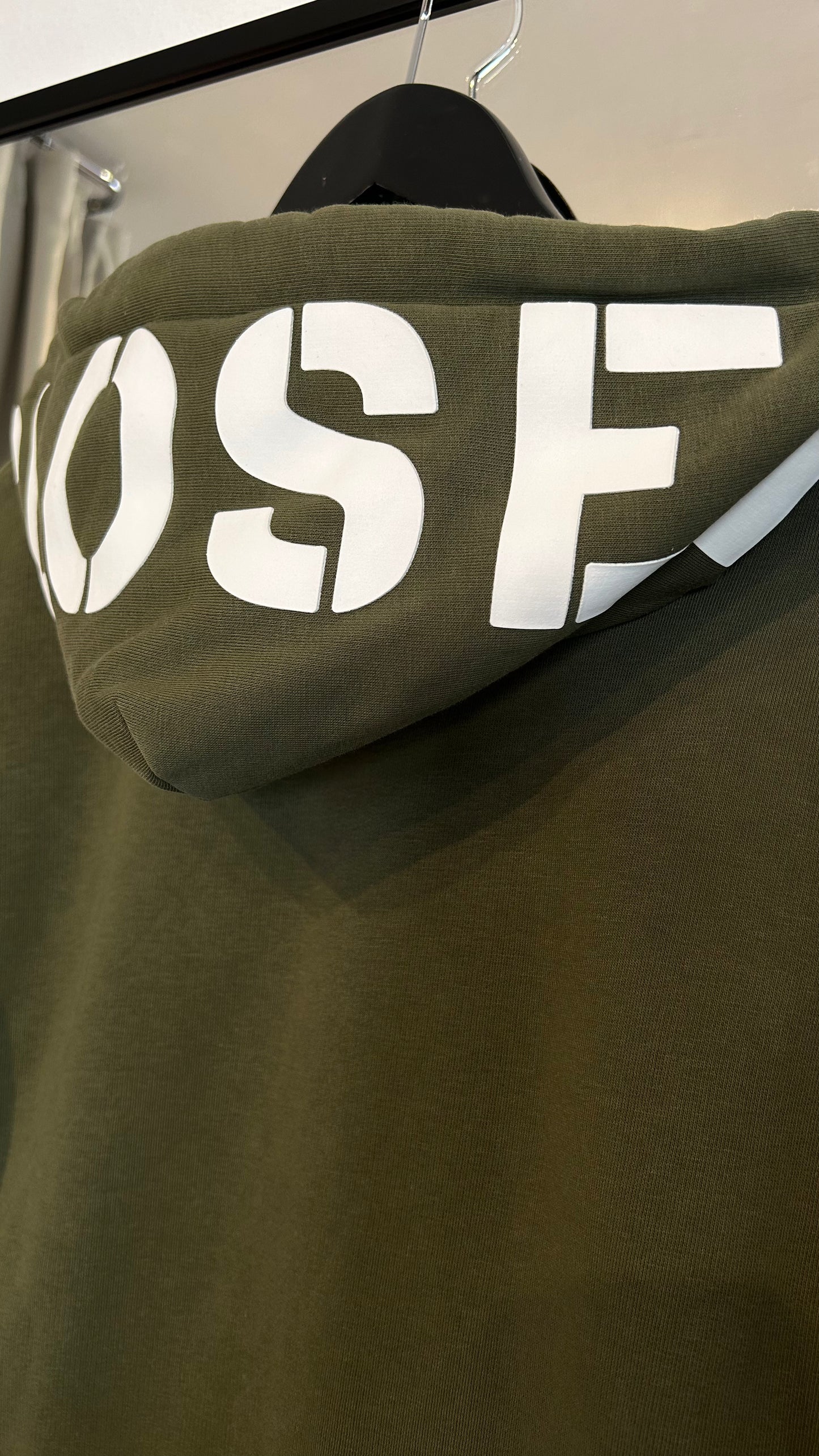 CLOSED Kapuzenpullover olivgrün / S