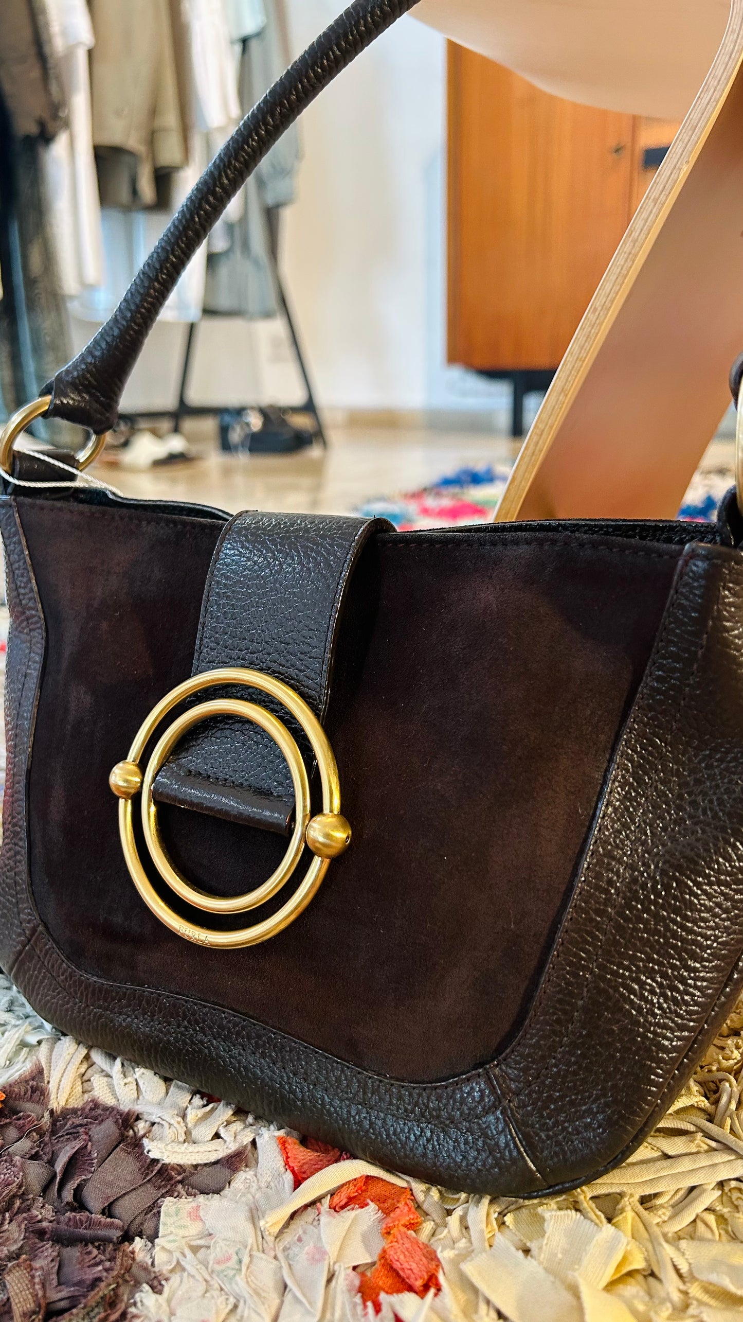 FURLA Vintage Schultertasche braun