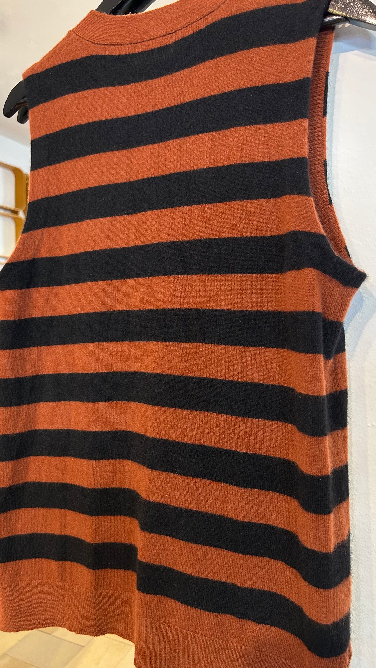 GANNI Strickweste braun/schw. / 36