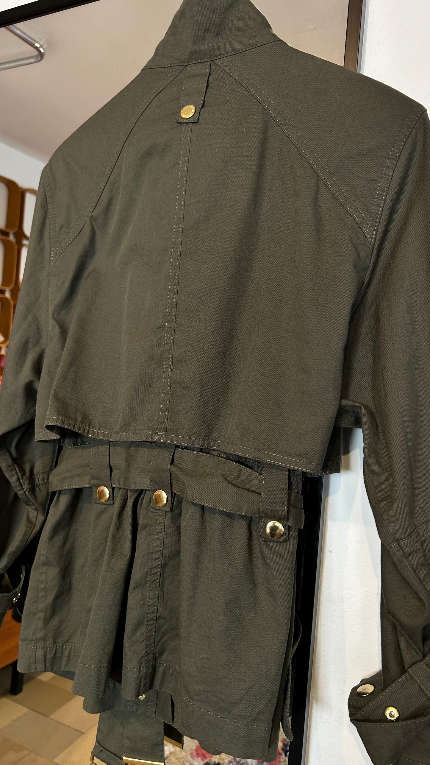 DRYKORN Jacke khaki / M