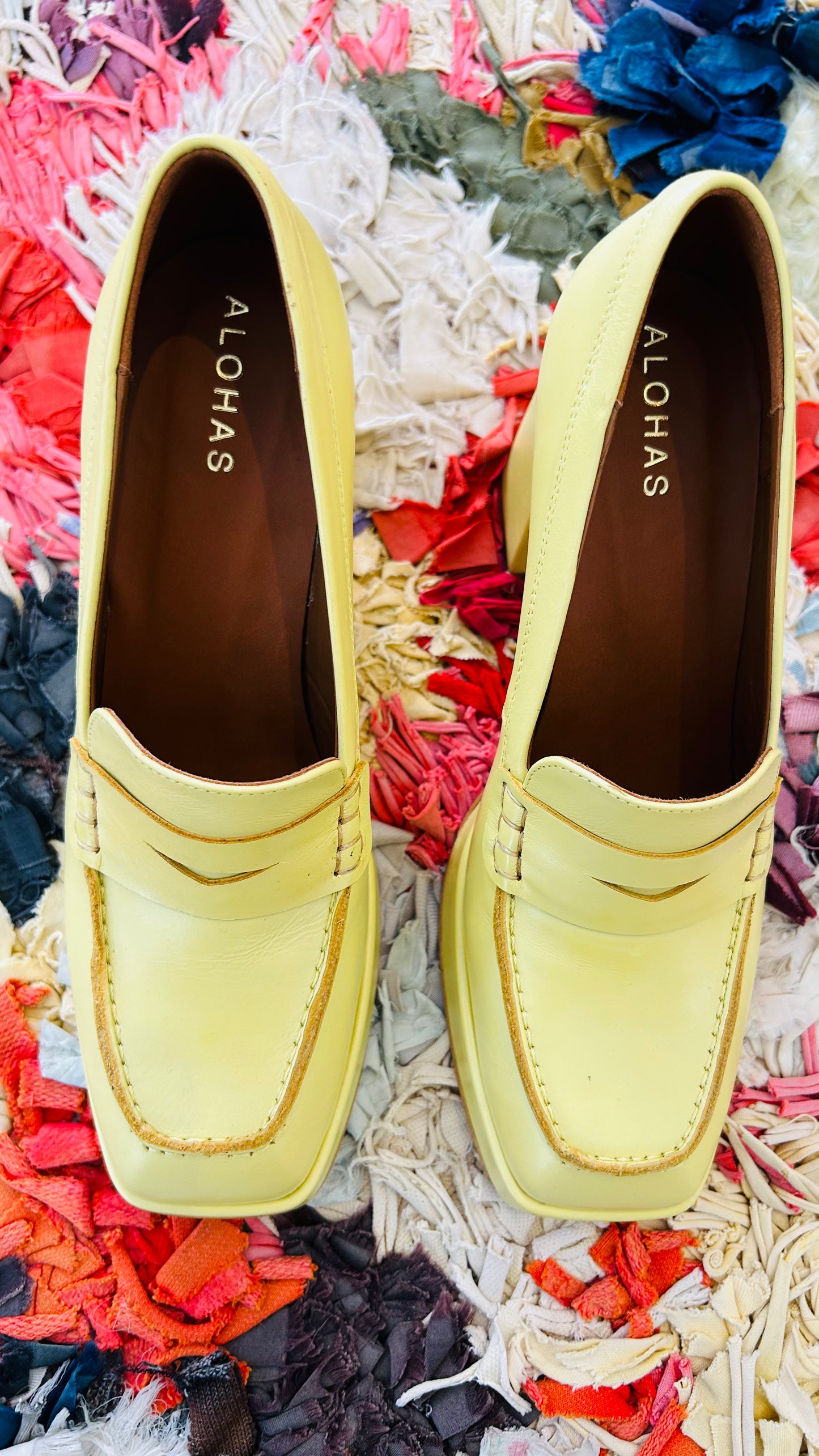 Alohas Pumps gelb