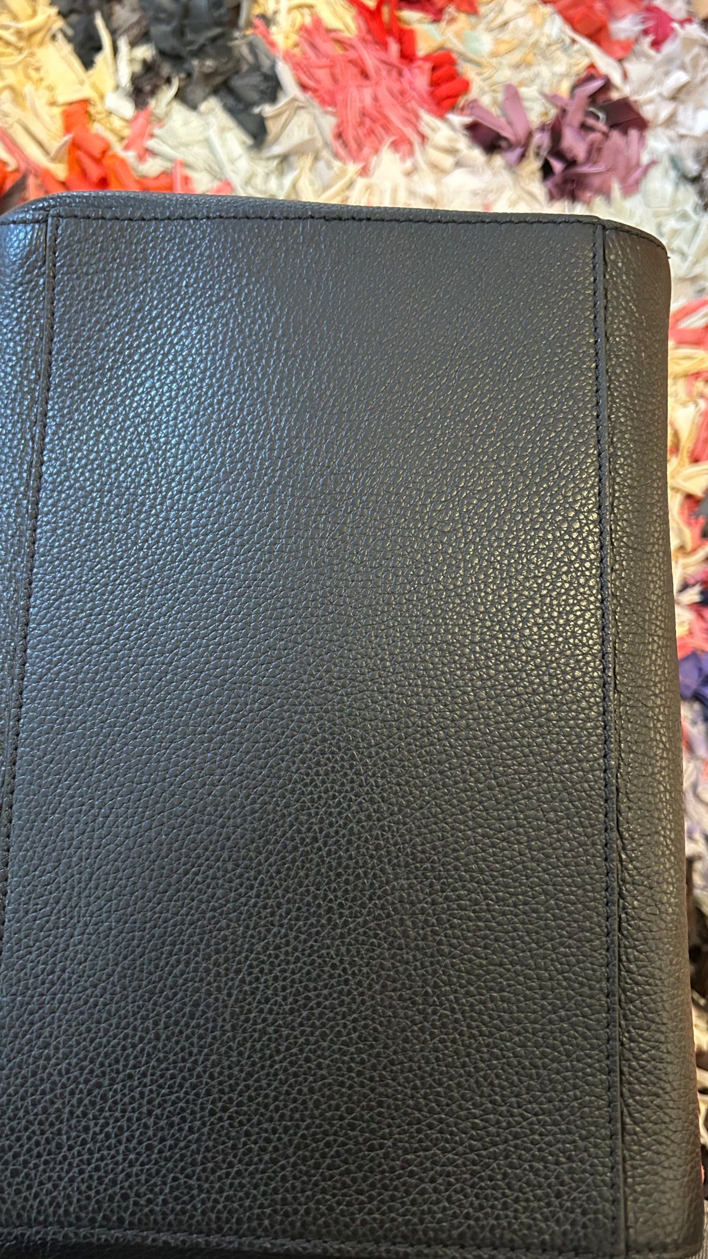 COCCINELLE Handtasche schwarz