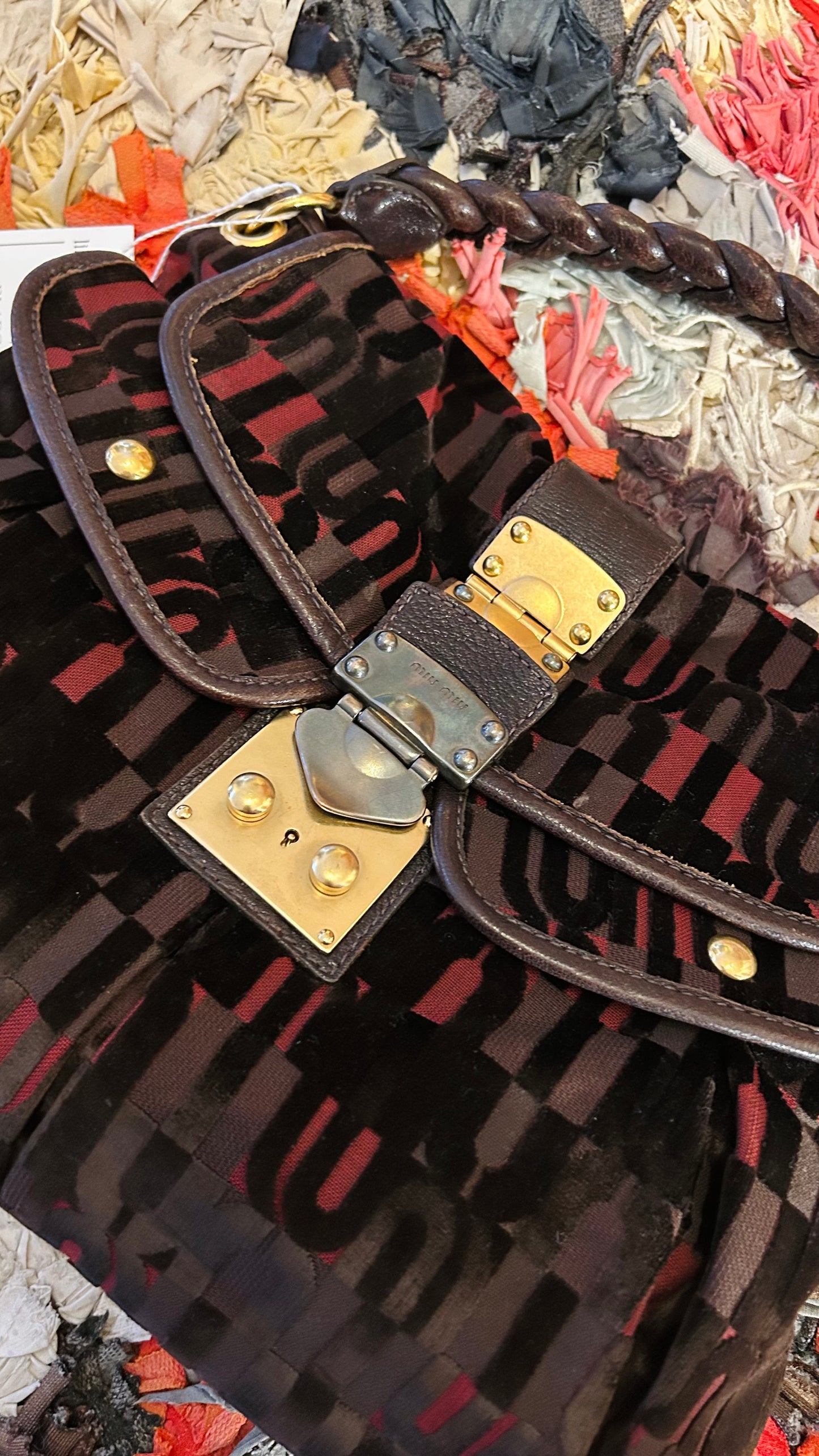 MIU MIU Handtasche Velvet