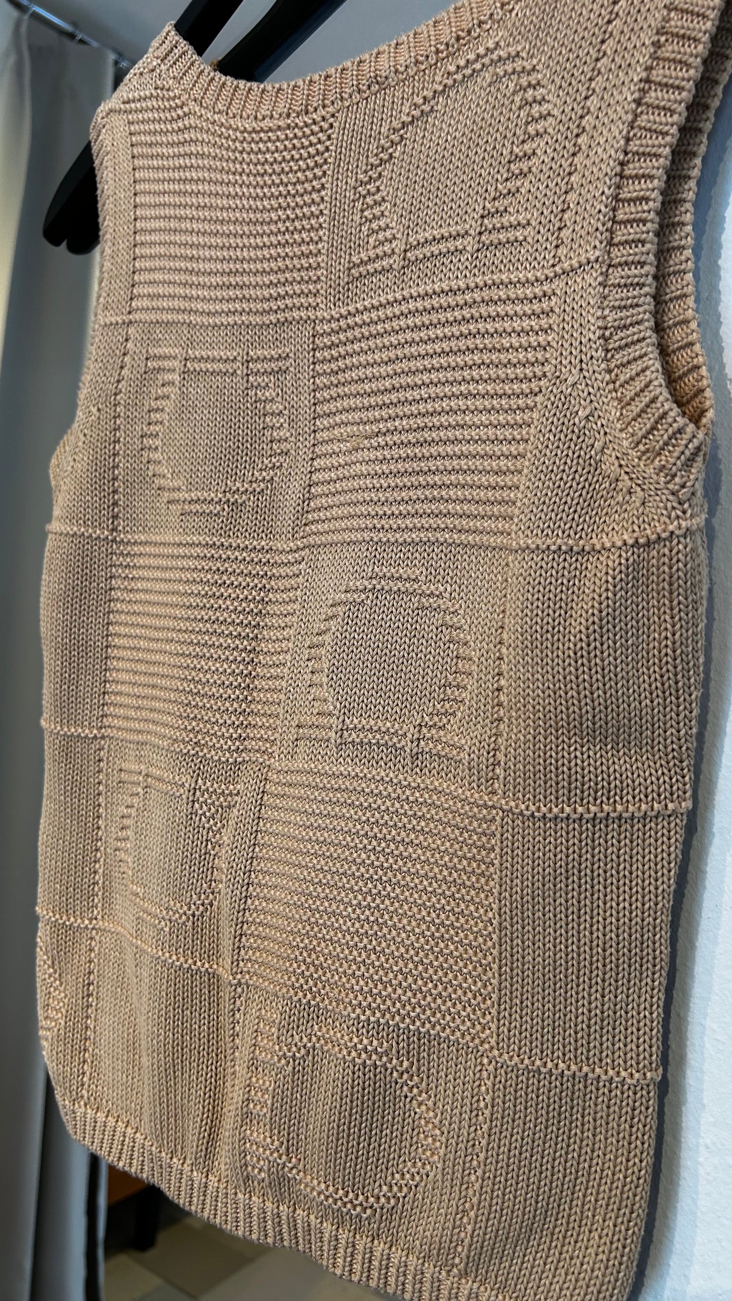 SALVATORE FERRAGAMO Vintage Stricktop beige / S