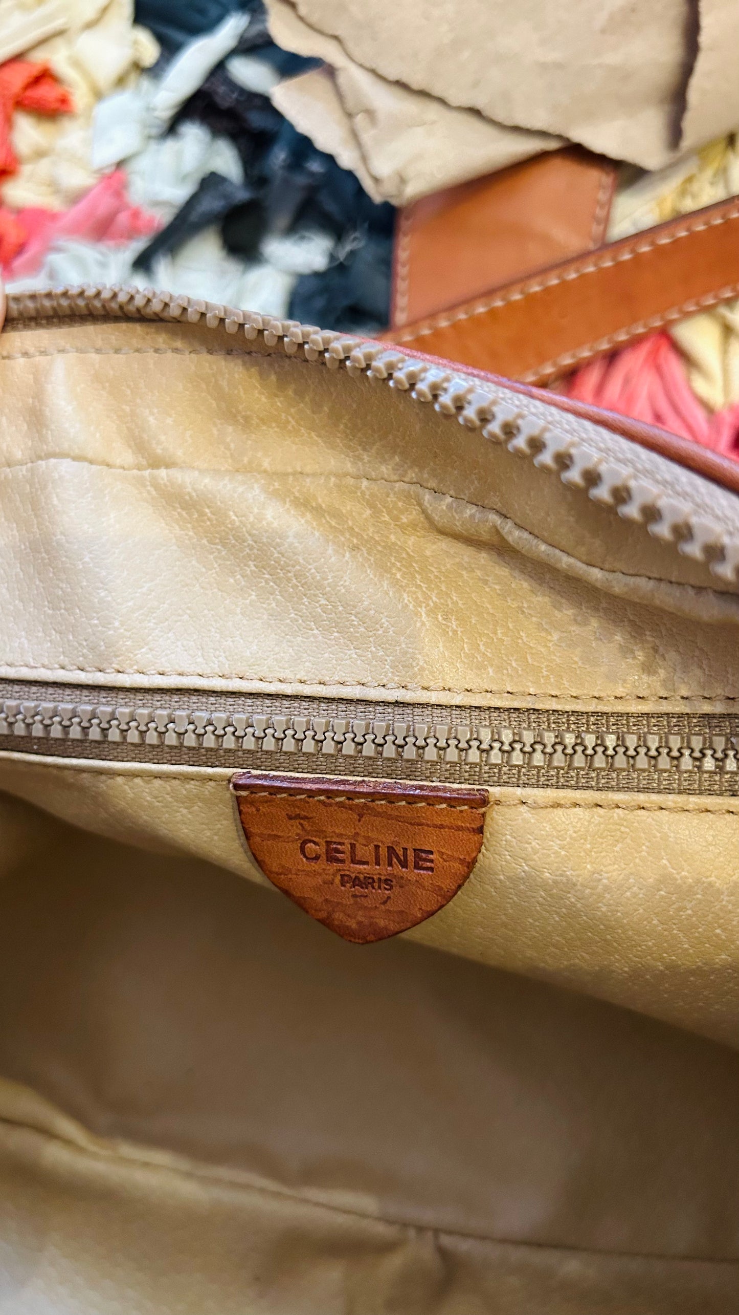 CELINE Vintage Umhängetasche beige Monogram