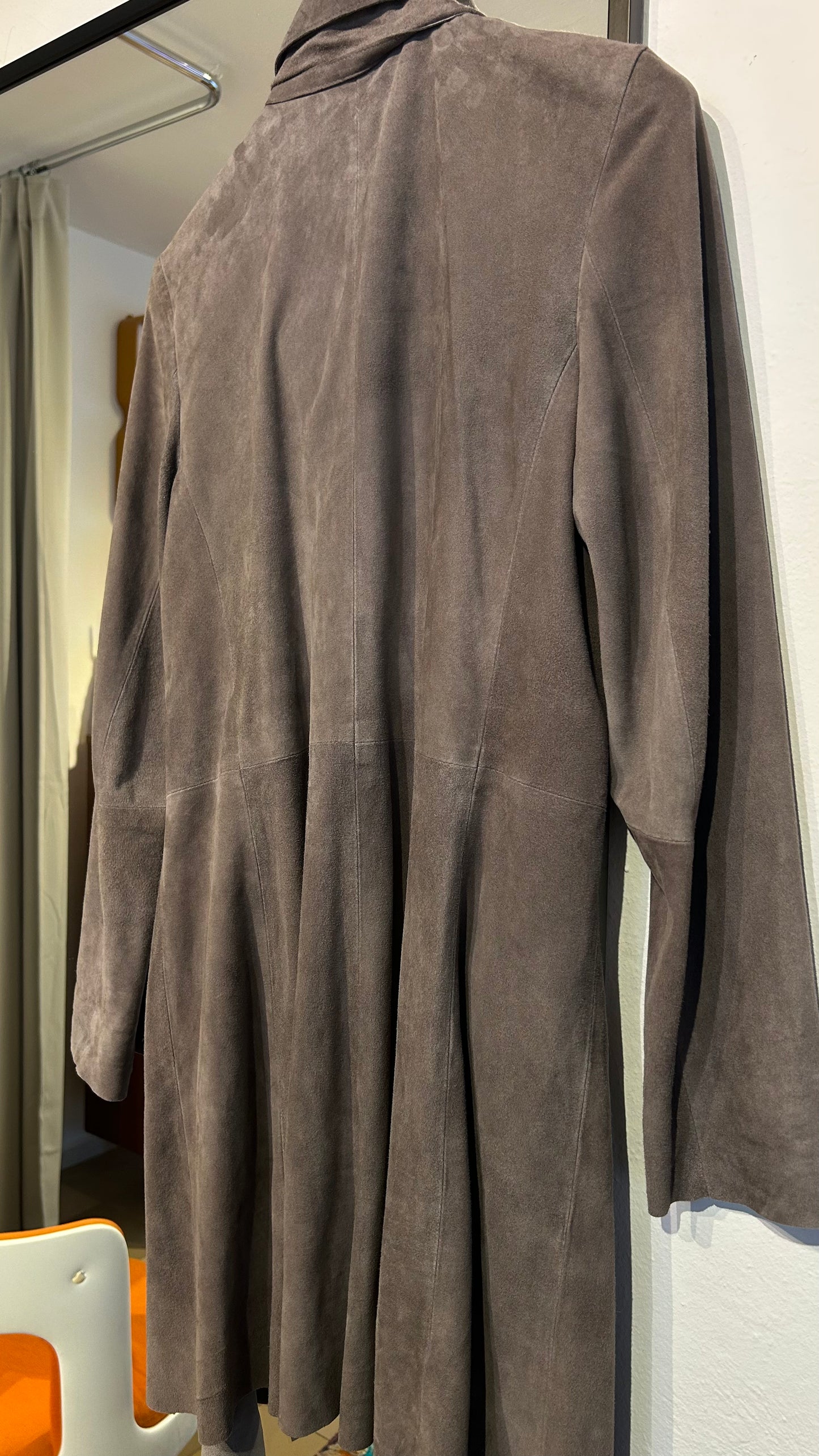 VANNI FORNASIERO handmade Wildledermantel taupe / S