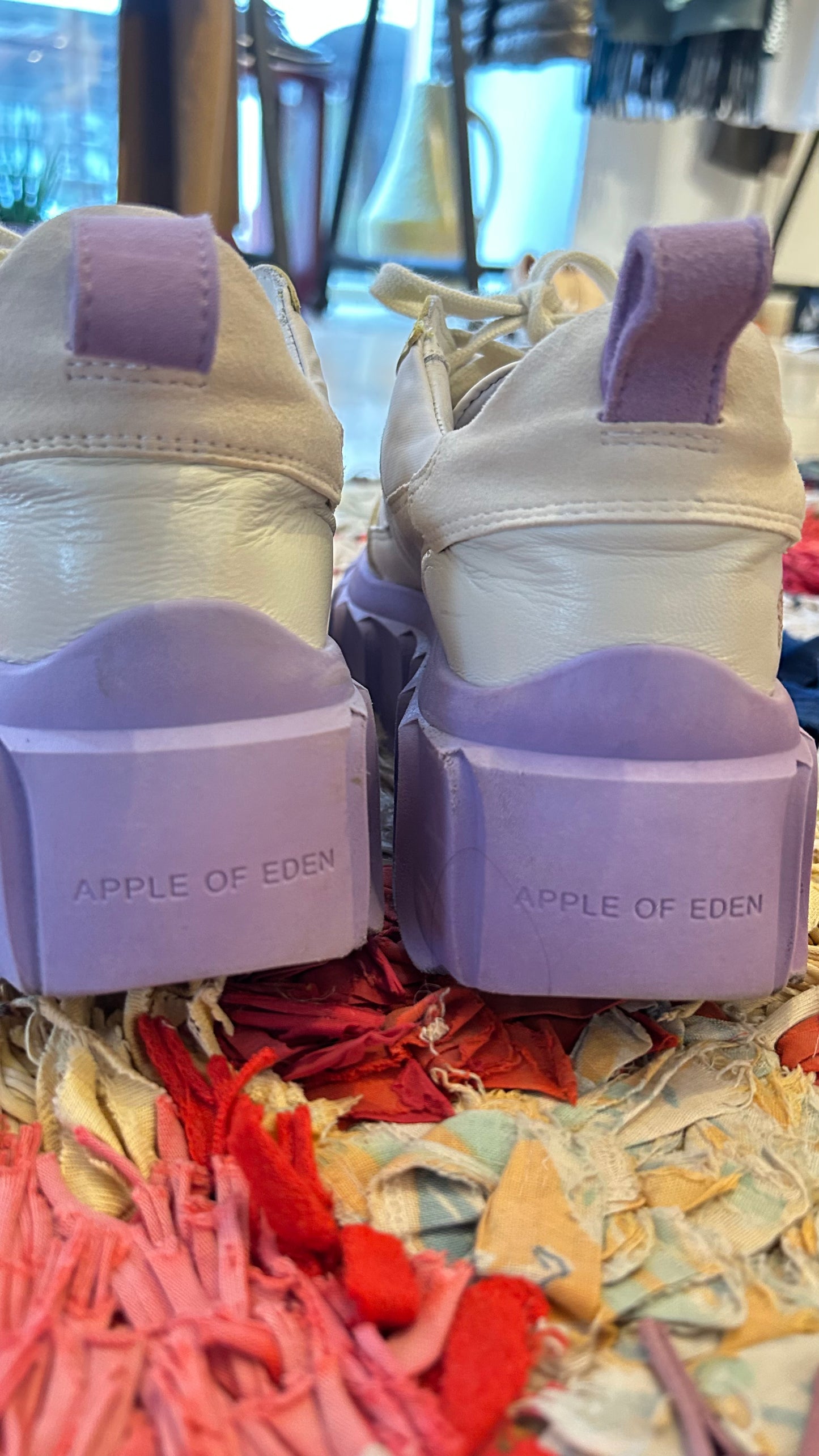 APPLE OF EDEN Sneaker creme/lila / 38