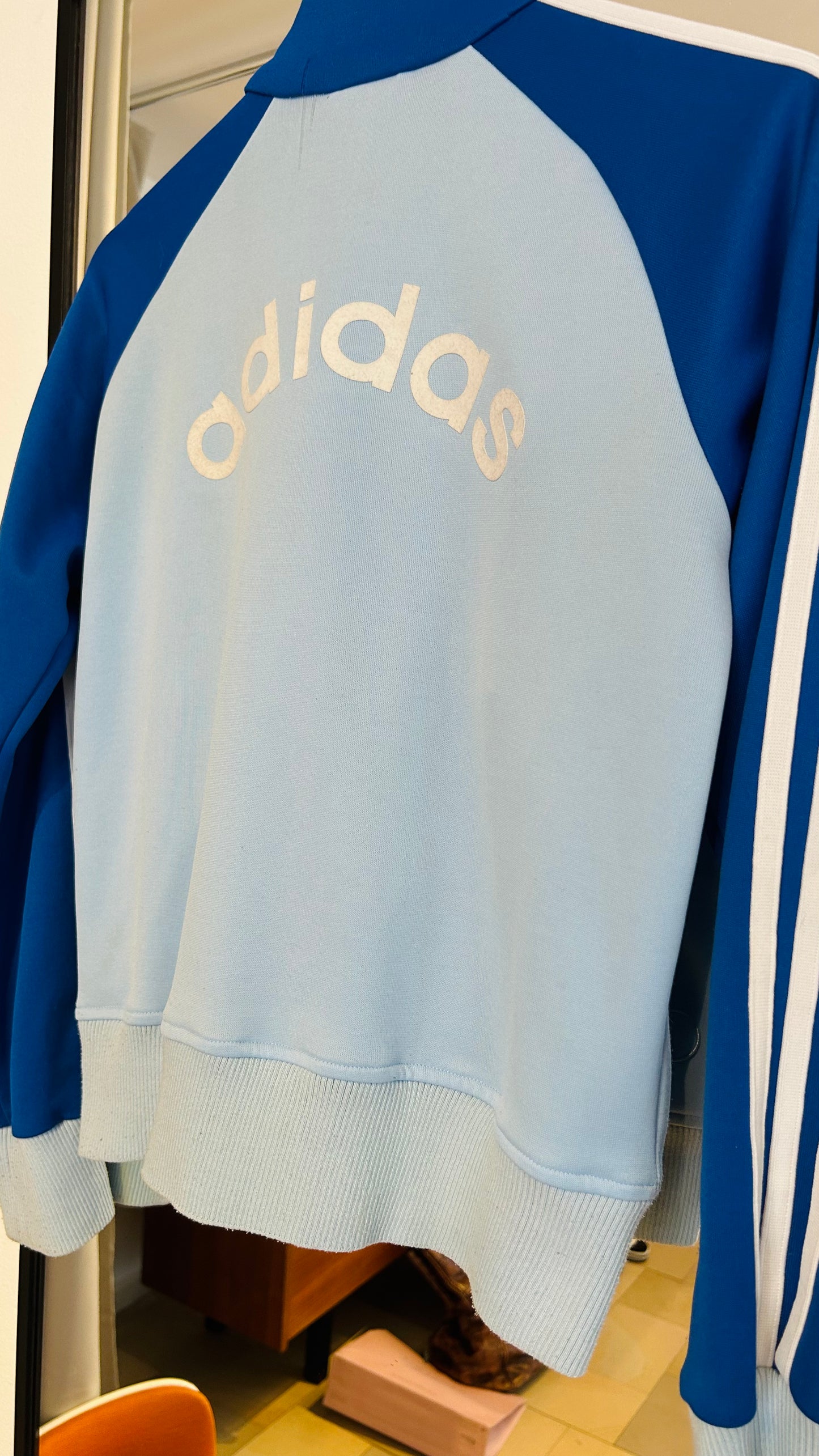 ADIDAS Vintage Trainingsjacke hellblau