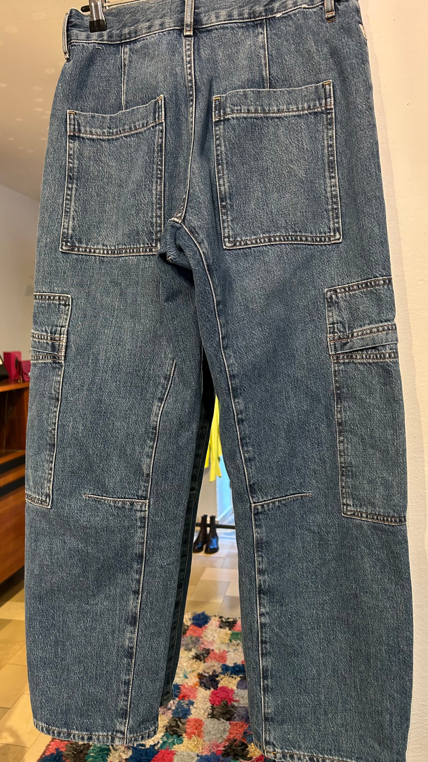 CITIZENS OF HUMANITY Barrel Cargo / 24