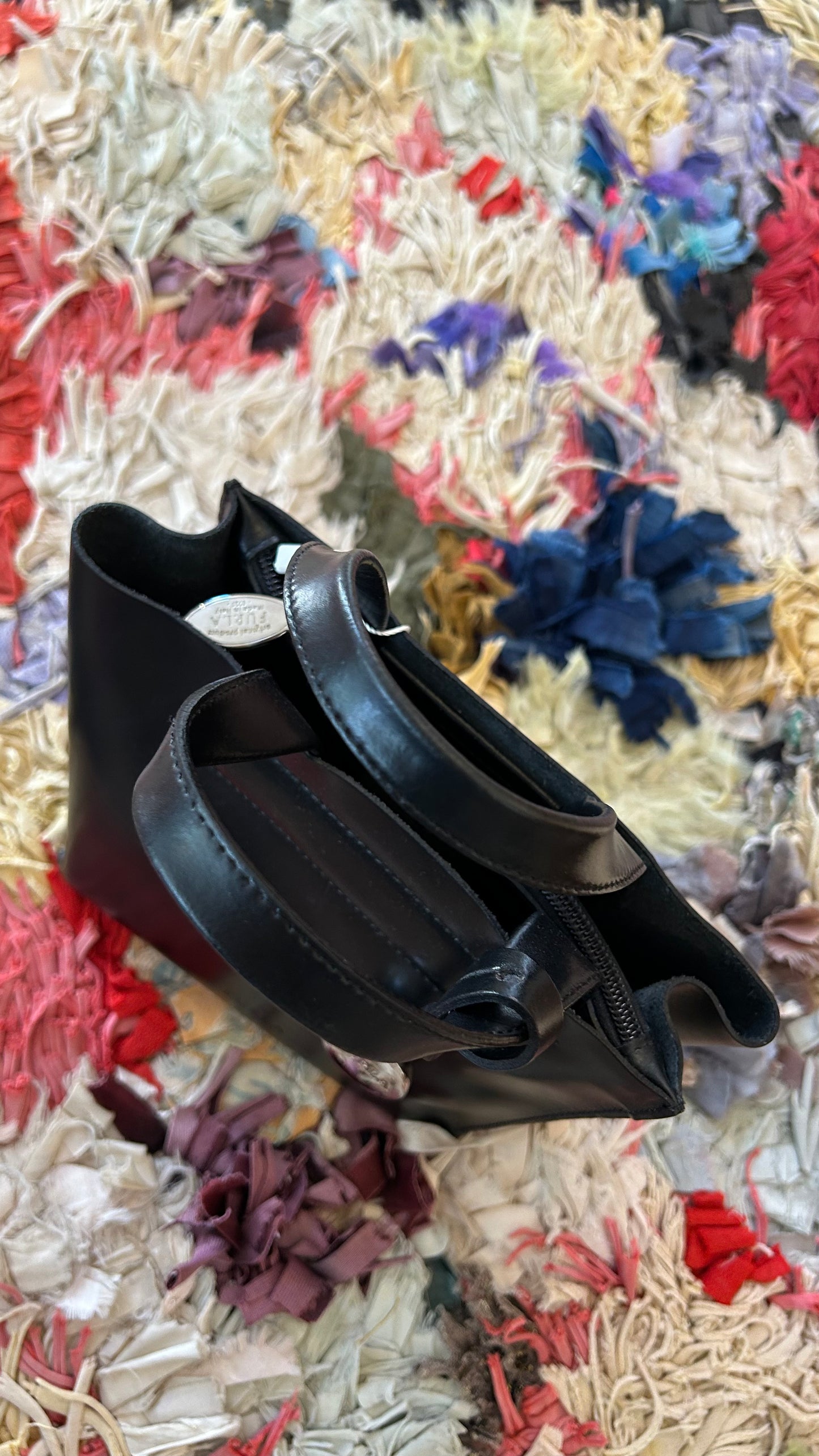 FURLA Minibag schwarz