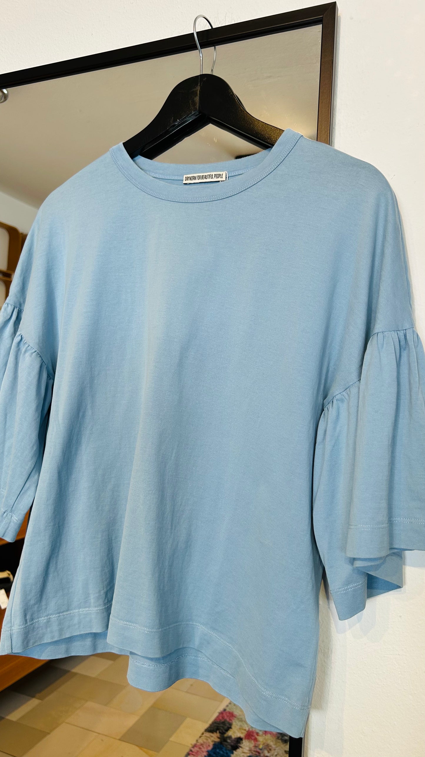 DRYKORN T-Shirt hellblau / S