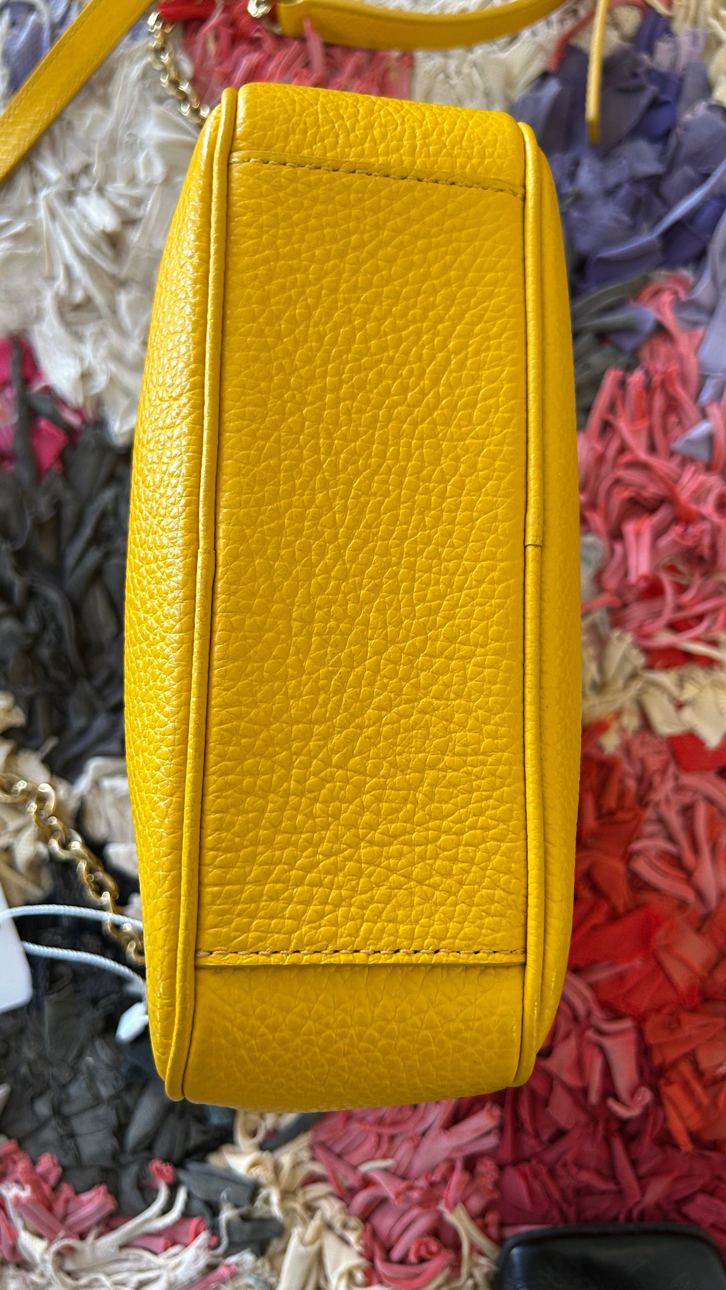 FURLA Umhängetasche gelb