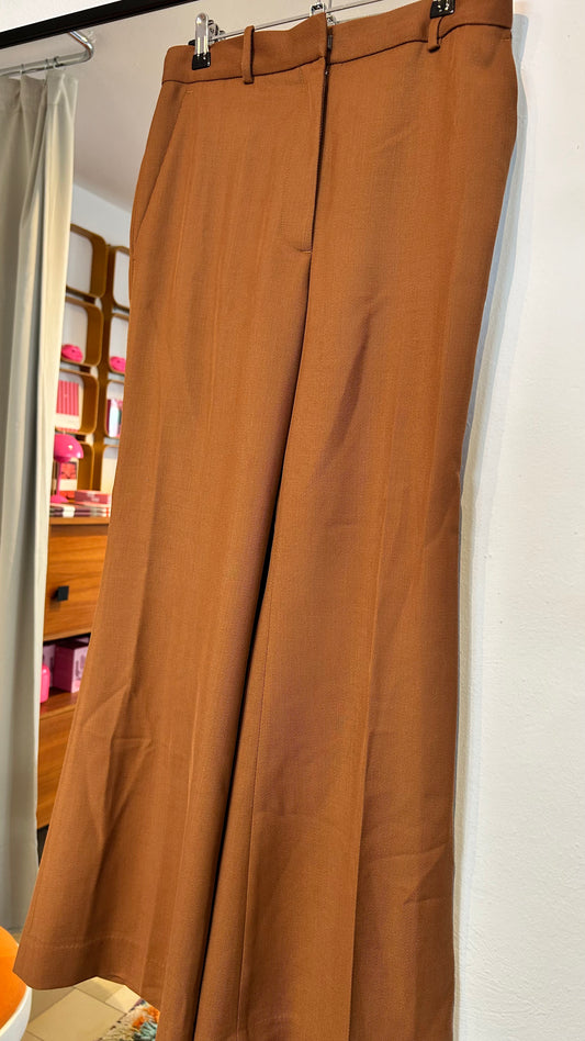 COS Hose flared cognac / S
