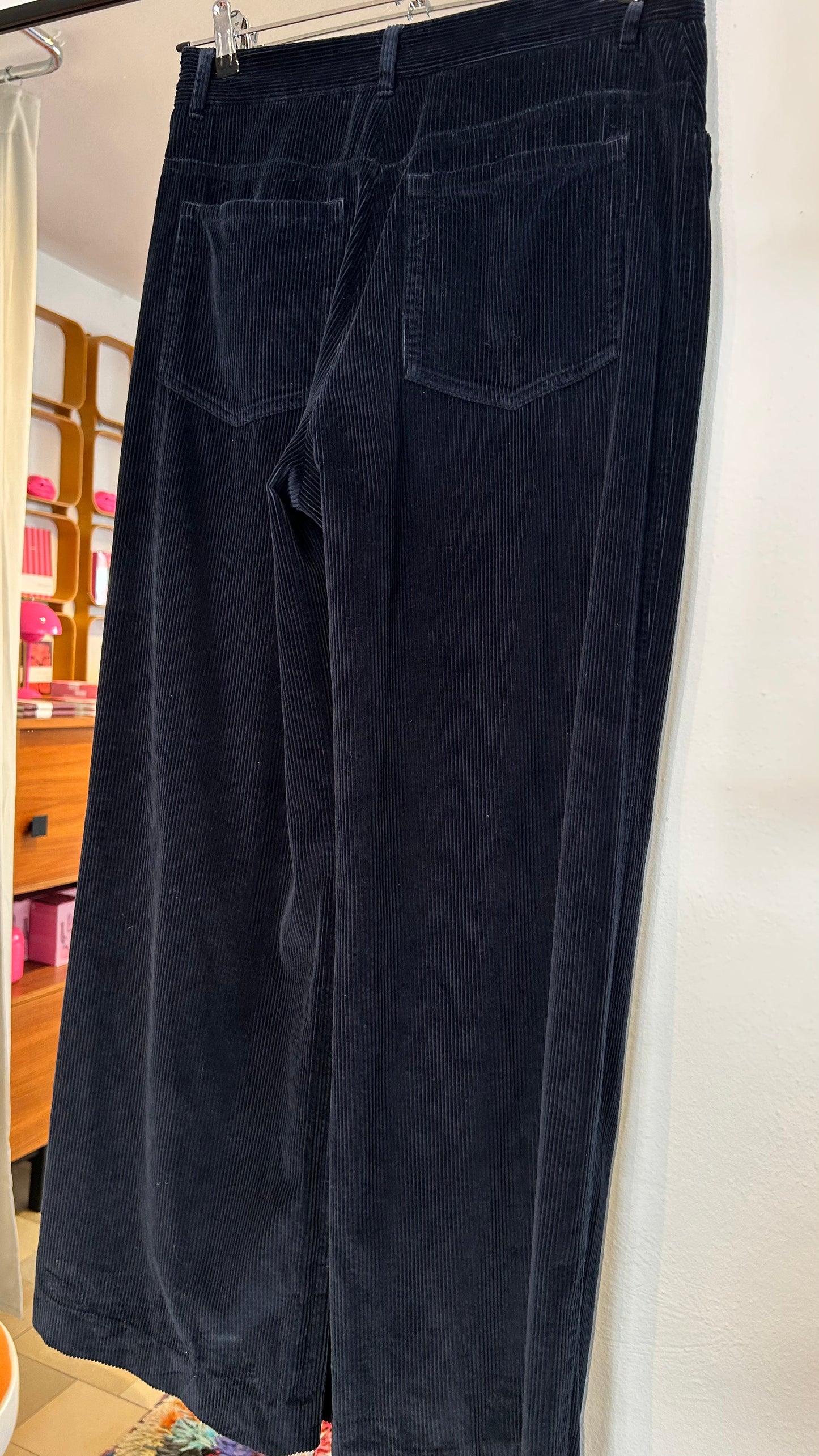 MAX MARA WEEKEND Cordhose dk.blau /40