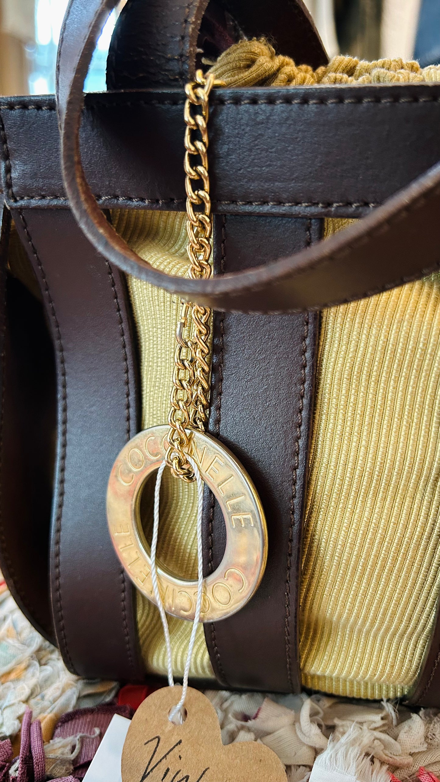 COCCINELLE Vintage Tasche braun/mustard