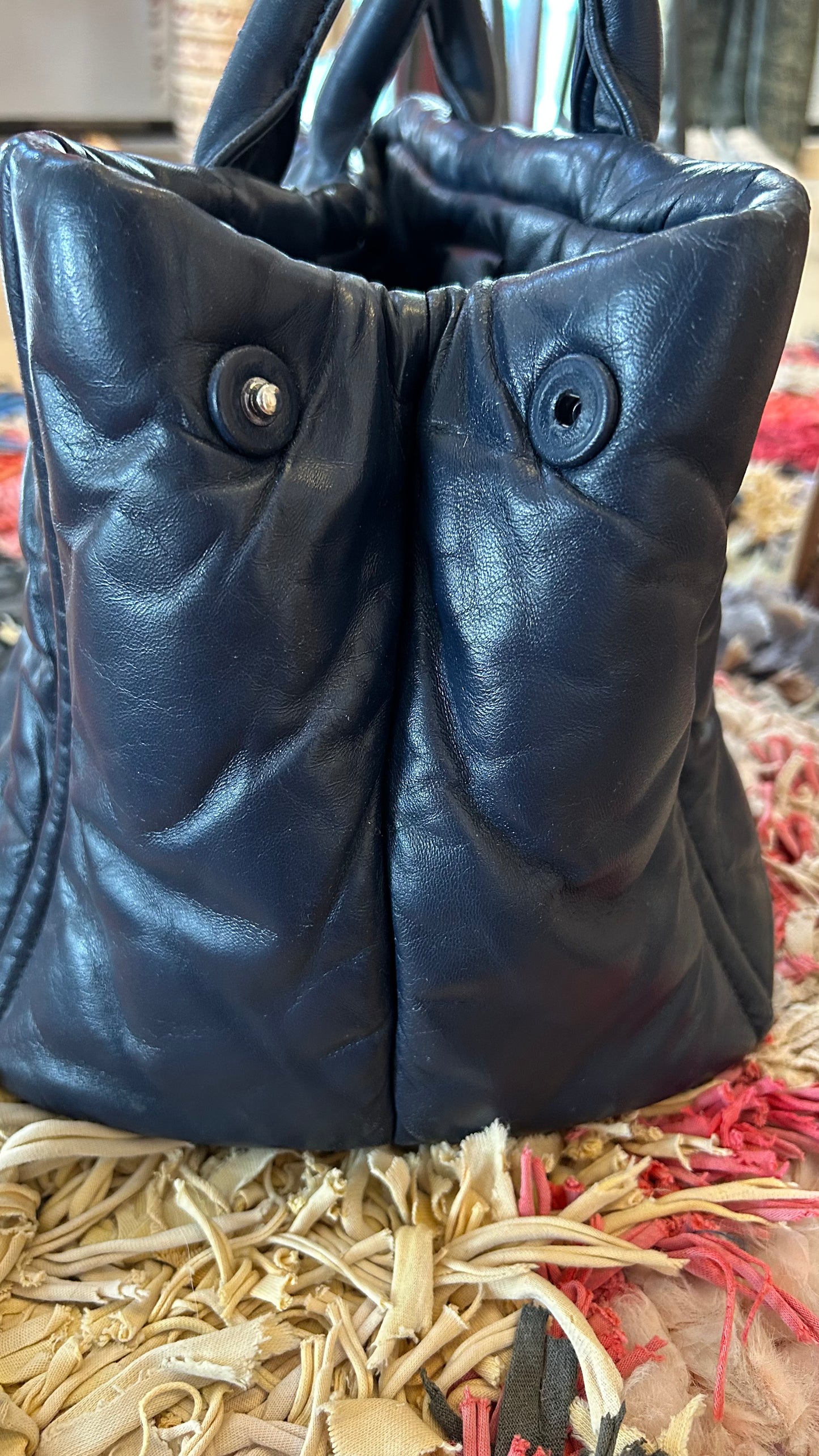 PRADA Handtasche dunkelblau Stepp