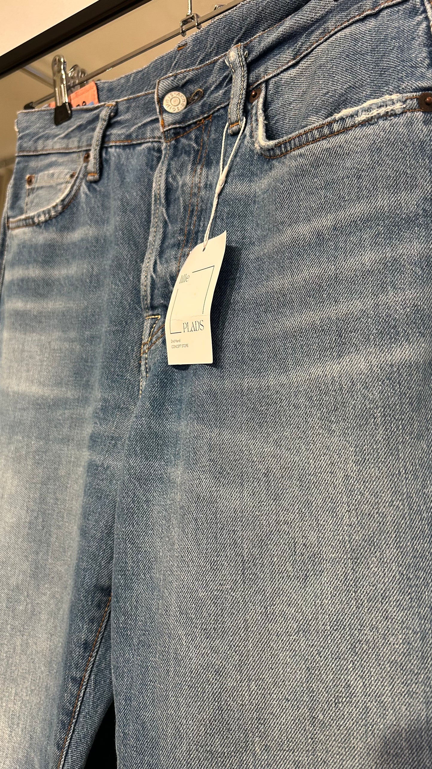 ACNE Jeans straight / 29