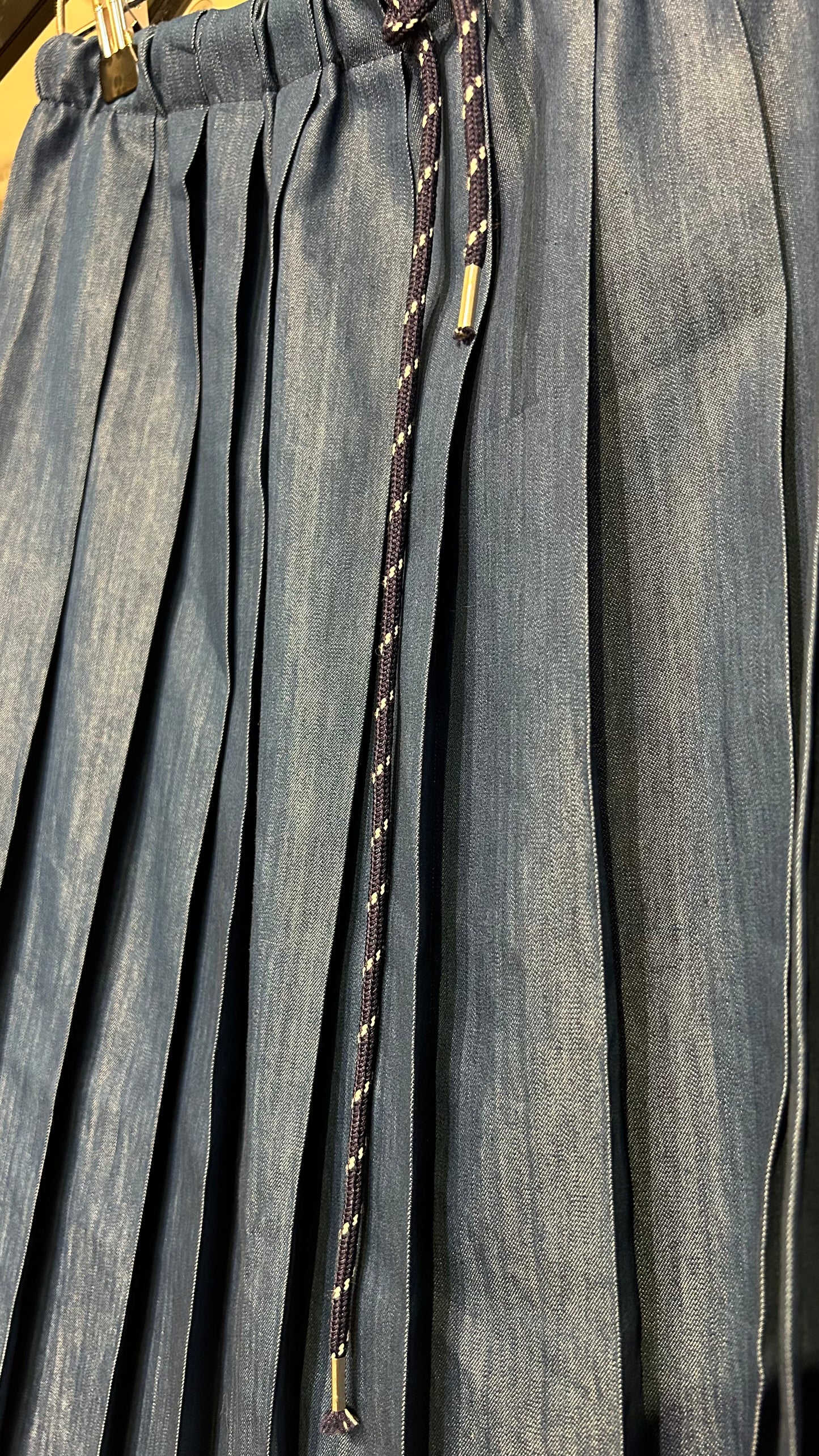 MADE IN ITALY Plisseerock Midi denim blue / onesize