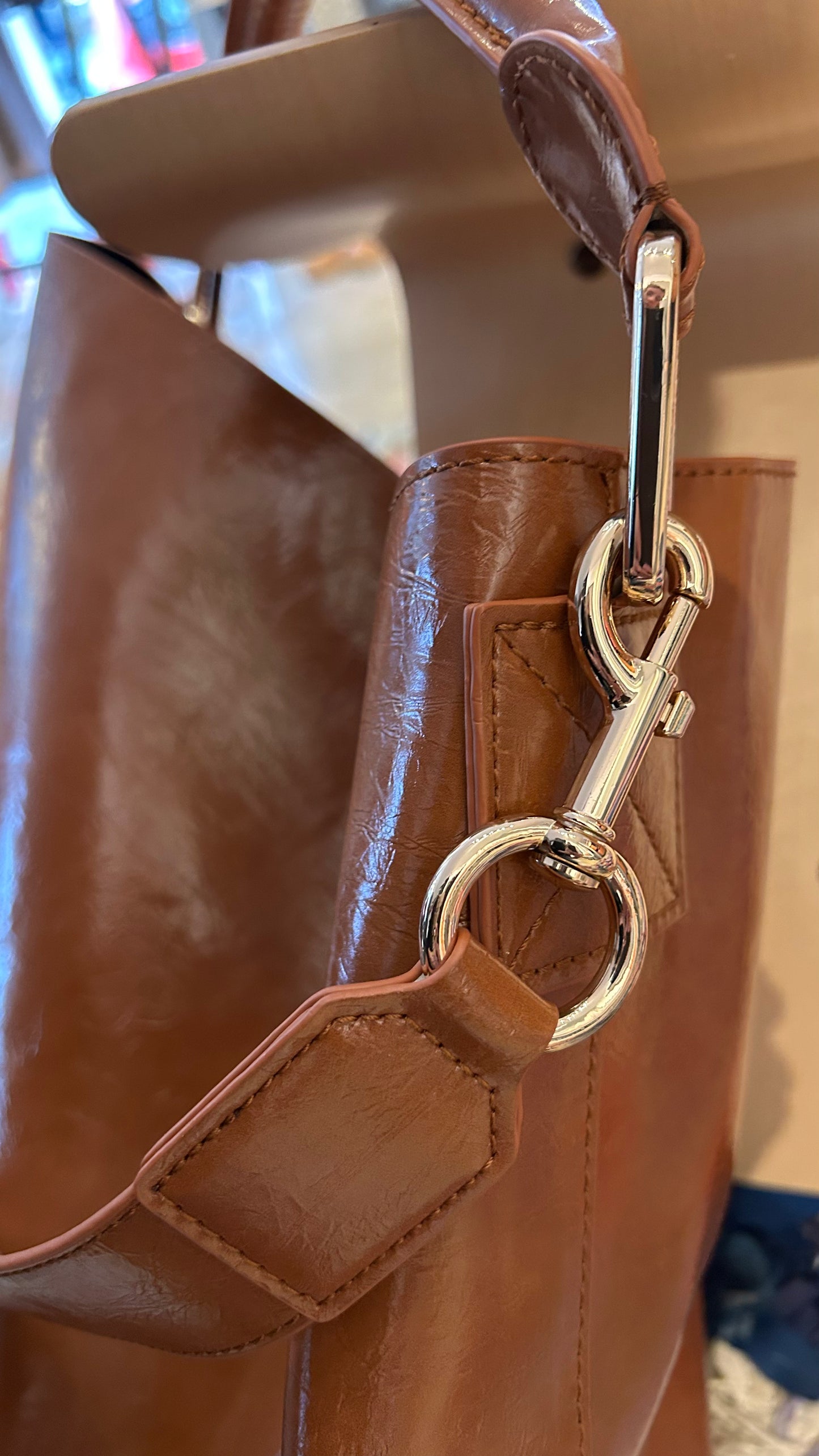 ESSENTIEL ANTWERP Shopper cognac Lack