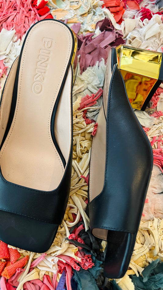 PINKO Pantoletten schwarz/gold