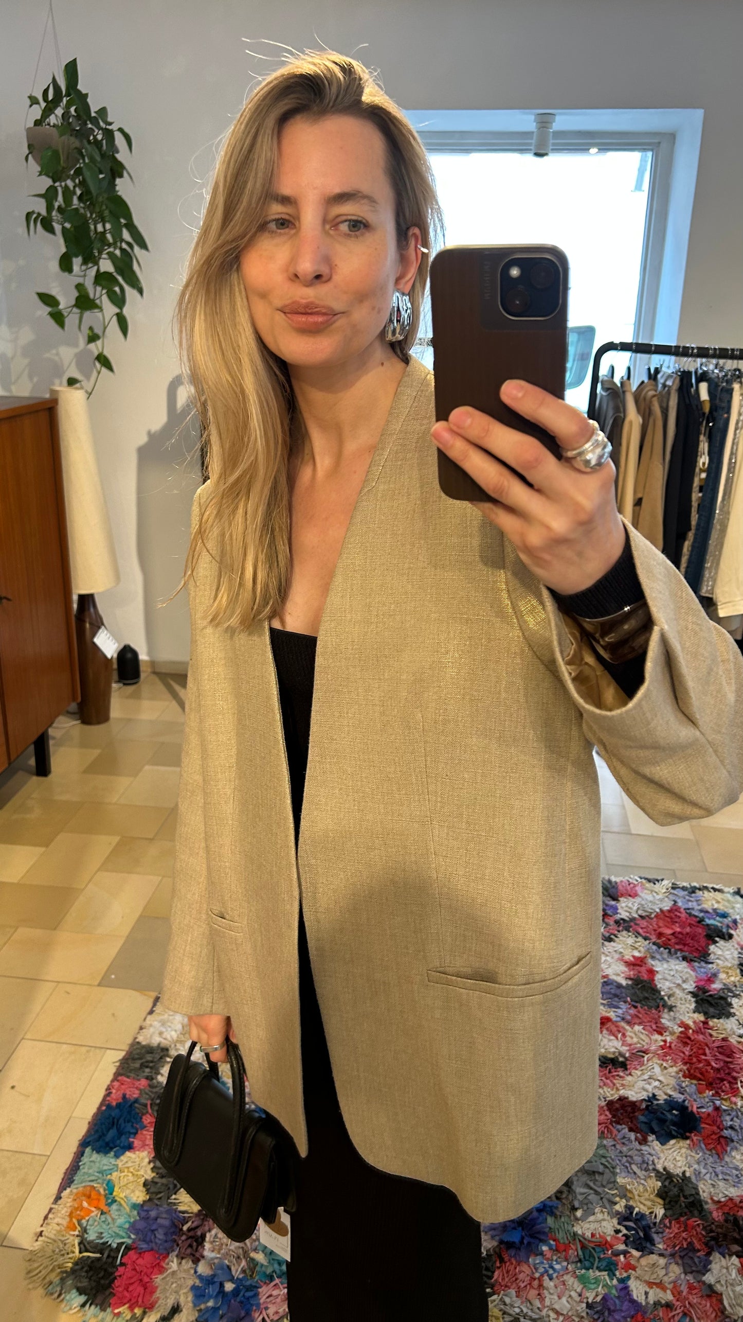 COS Kragenloser Blazer gold / 44