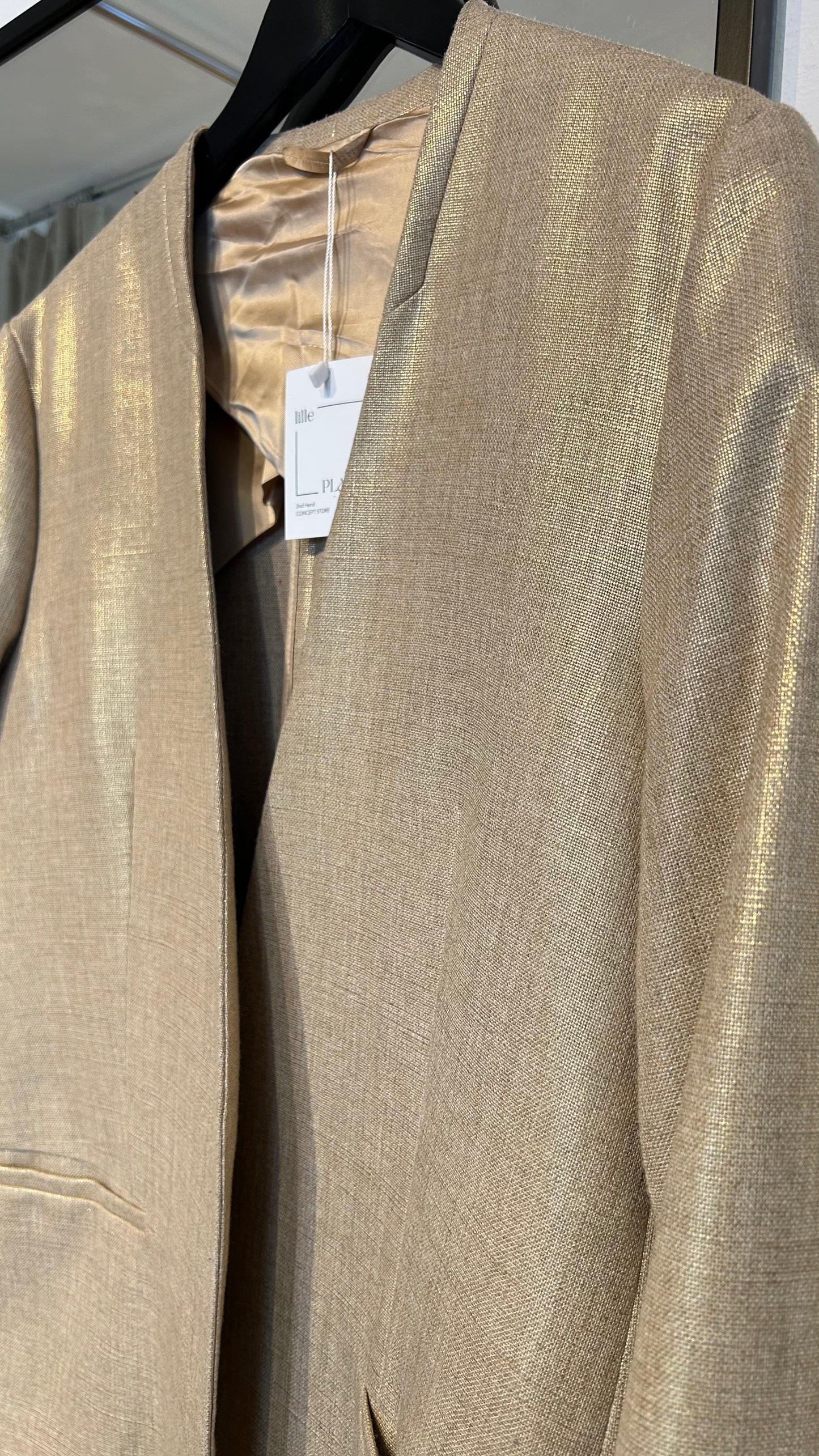 COS Kragenloser Blazer gold / 44
