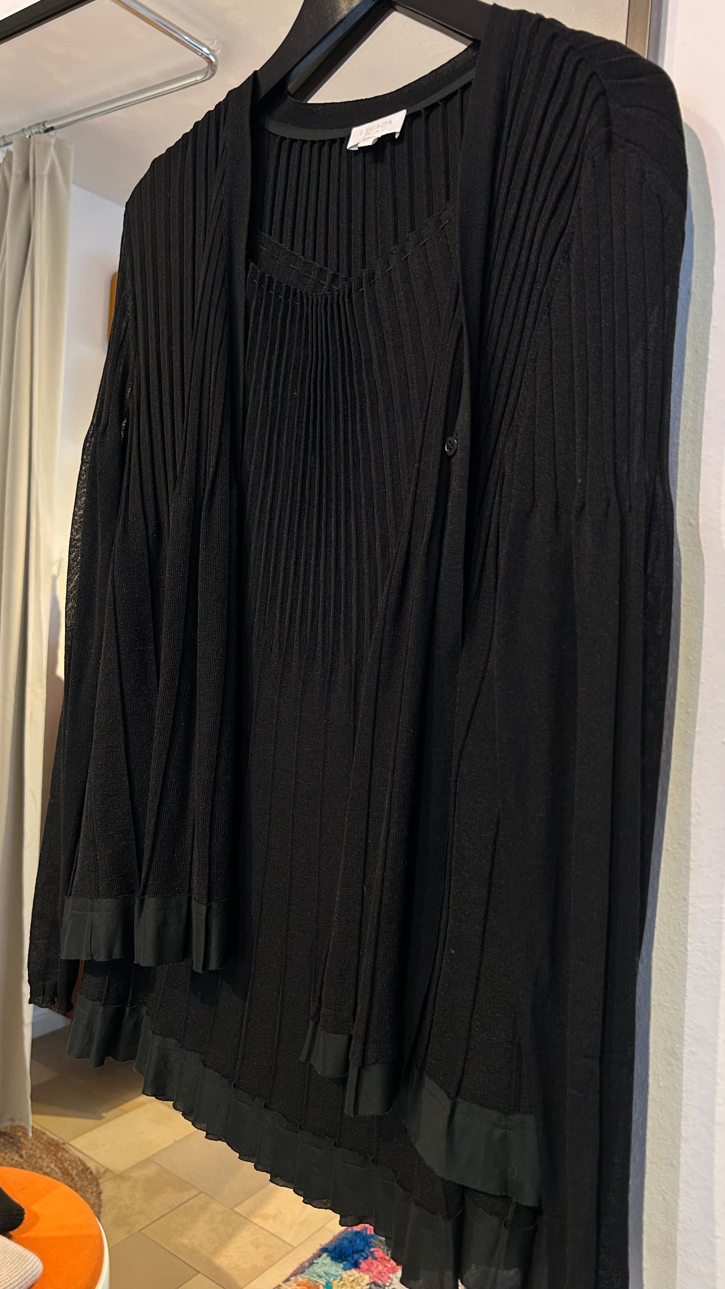 ESCADA SPORT Twinset schwarz Plissee / L