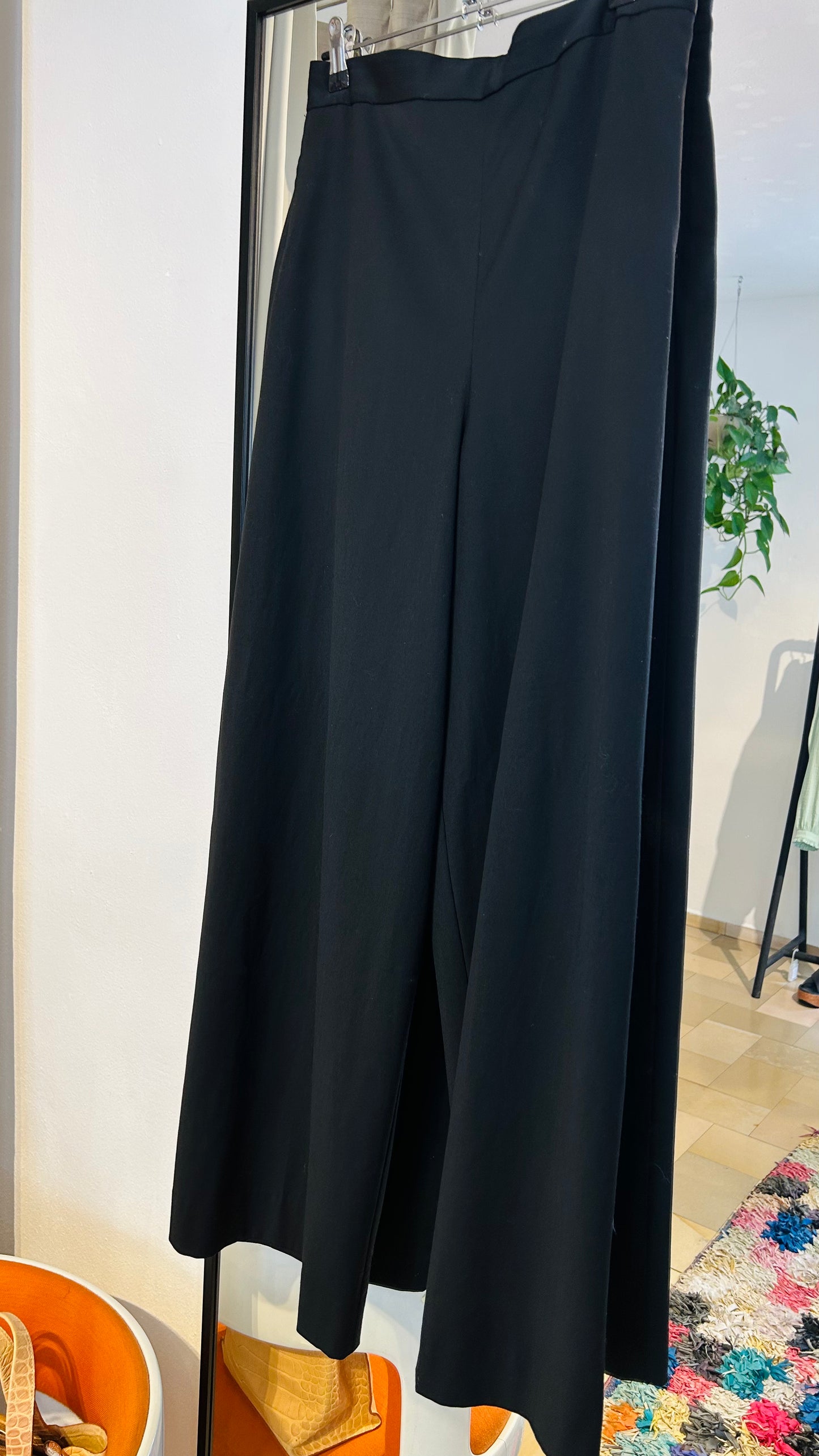 COS Marlenehose Wolle schwarz