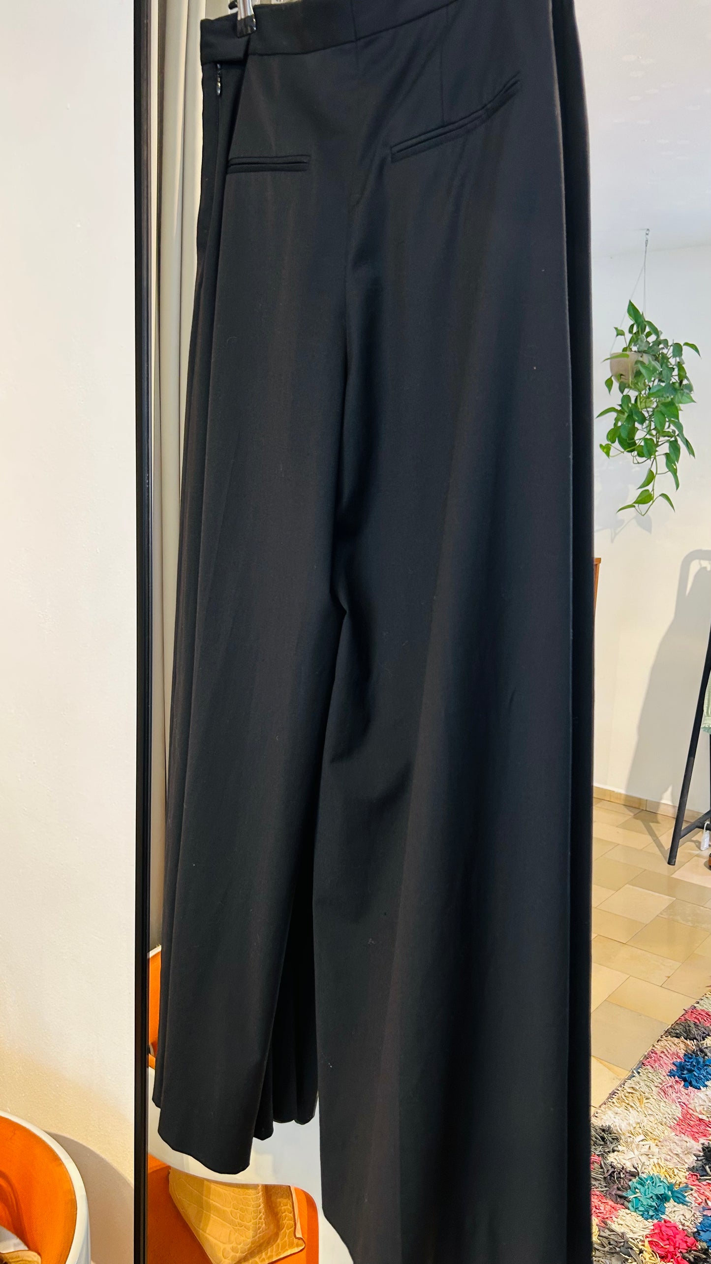COS Marlenehose Wolle schwarz