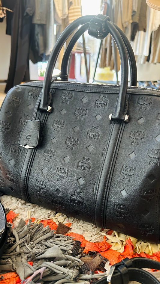 MCM Handtasche Logo
