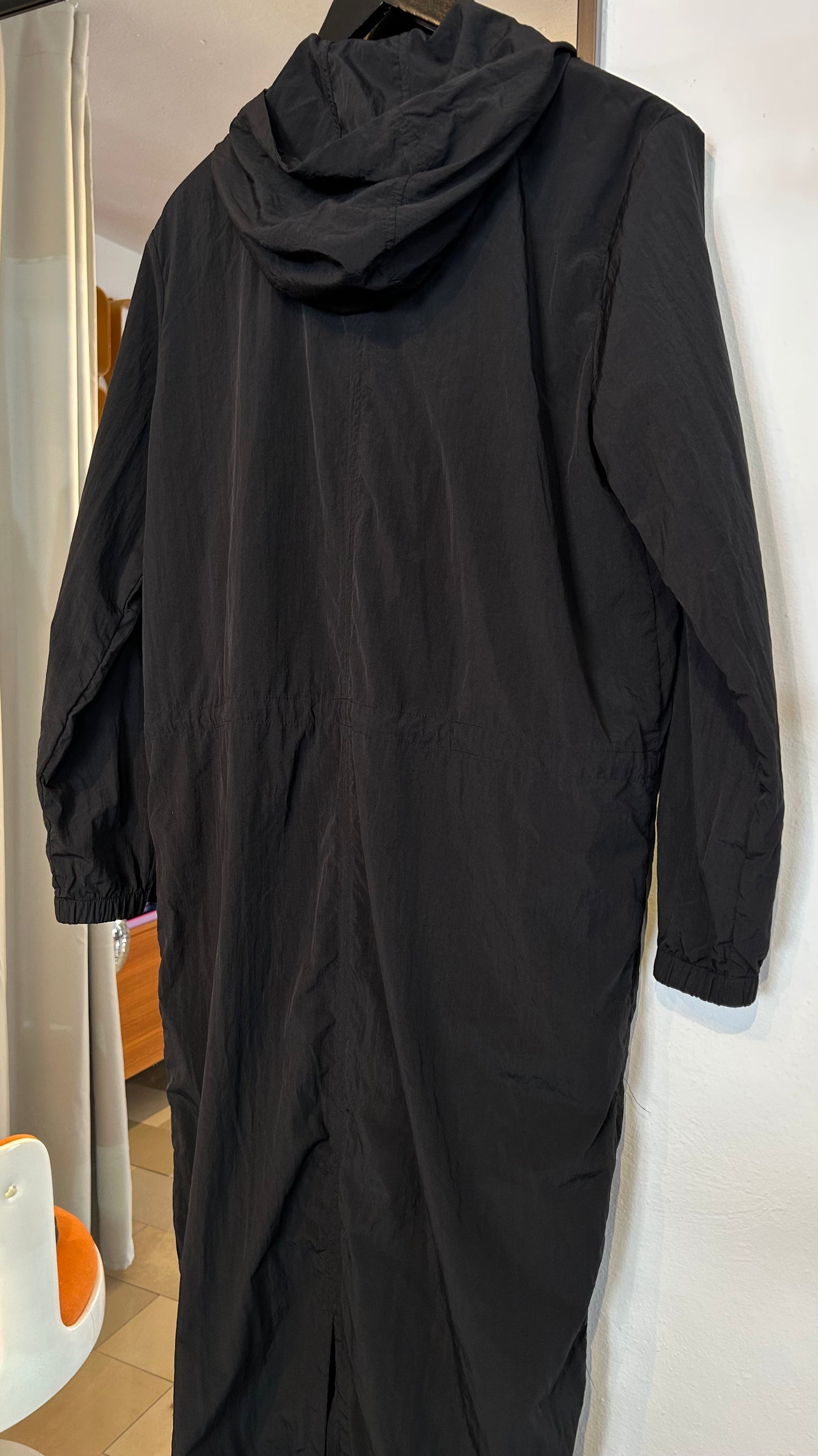 LIGHT BEFORE DARK Windbreaker Maxi schwarz / M