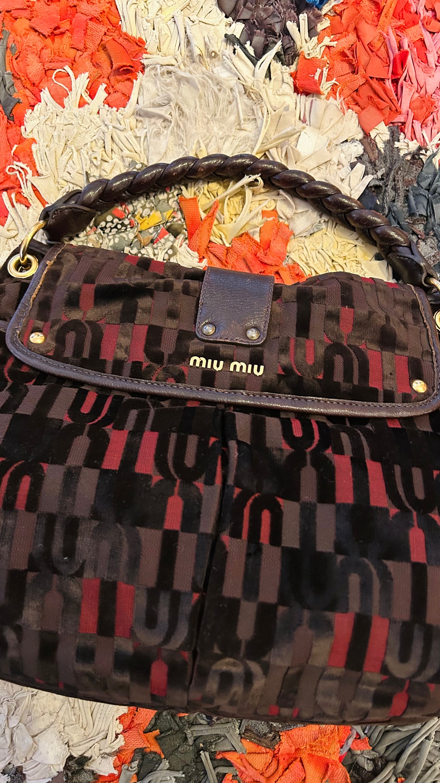MIU MIU Handtasche Velvet