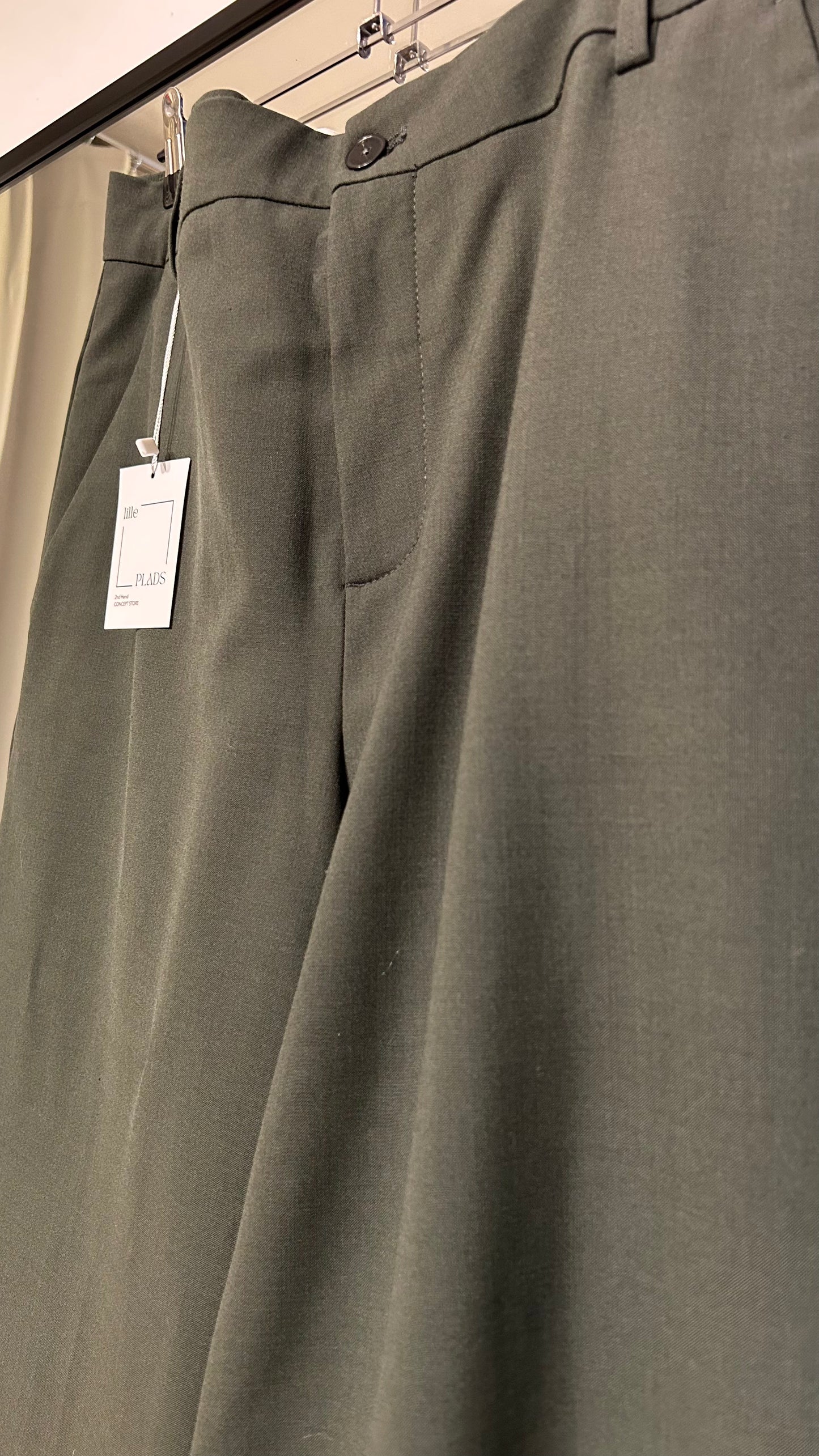 CLOSED Hose Khaki / 31