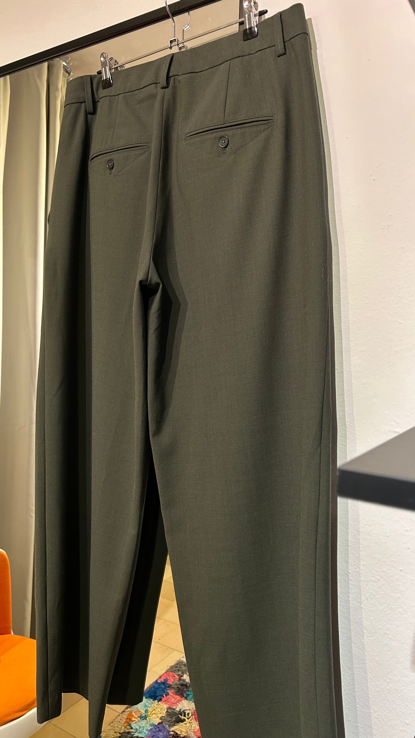 CLOSED Hose Khaki / 31