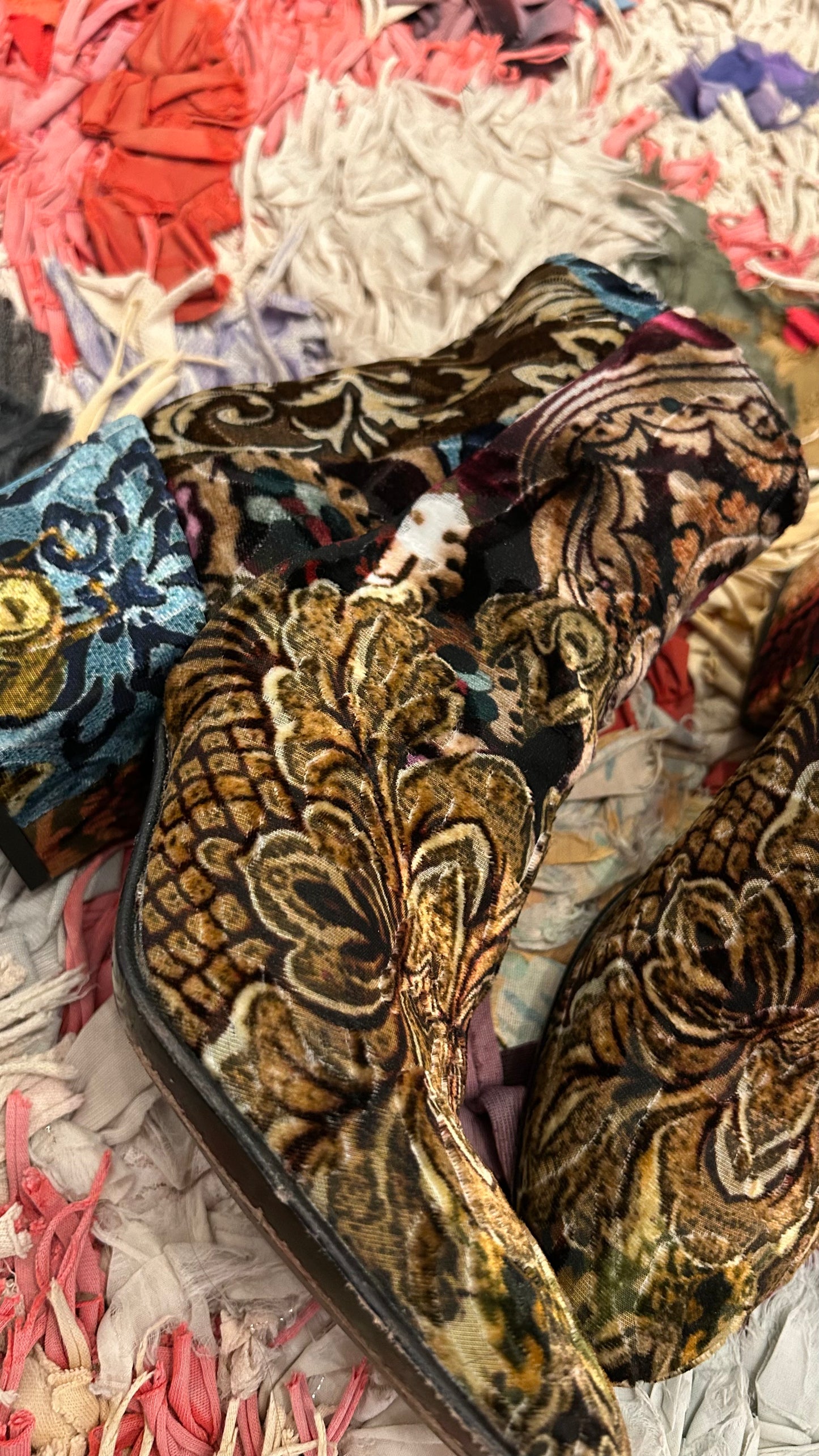 ELENA IACHI Ankle Boots Samt / 36