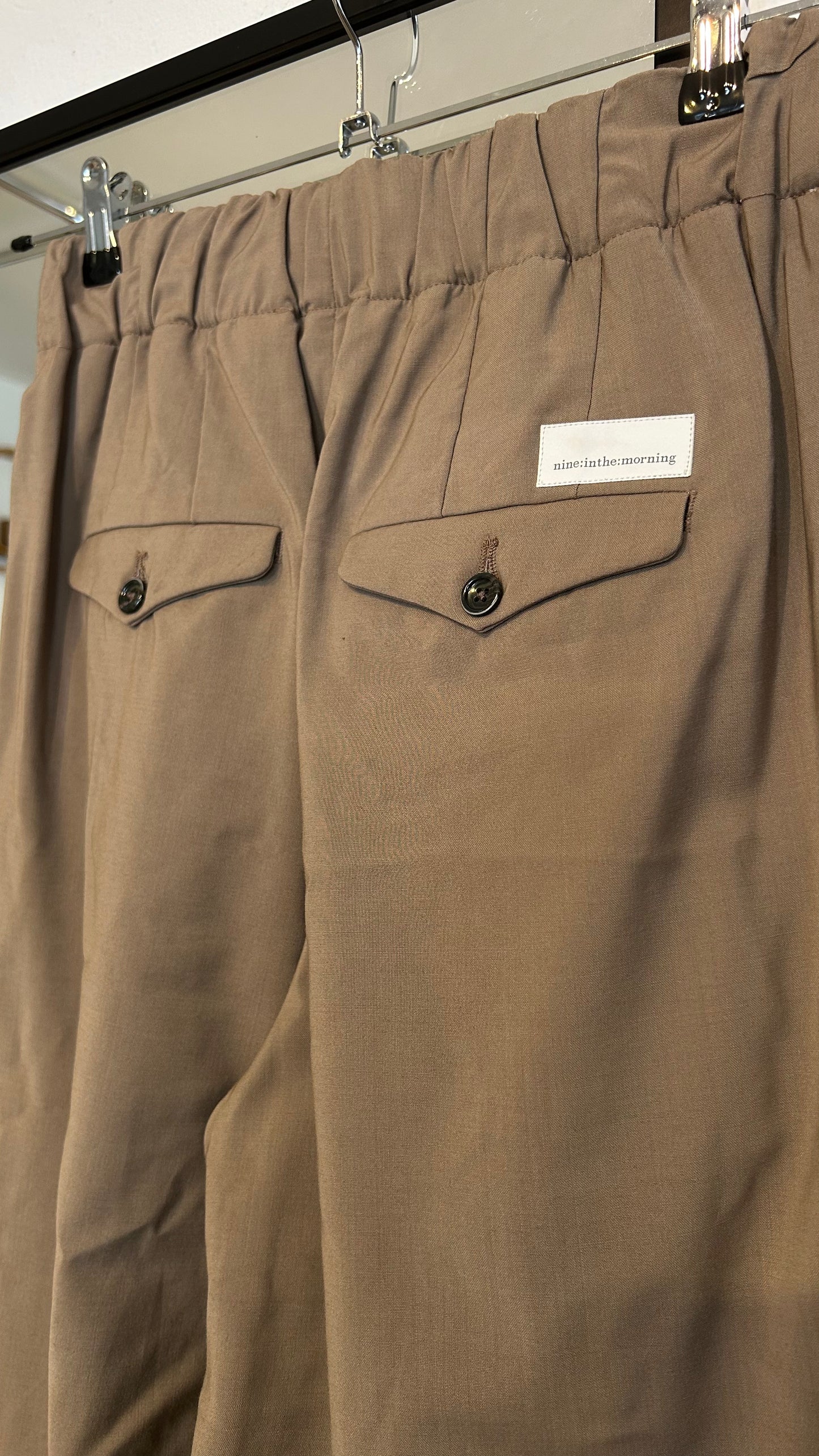 NINE IN THE MORNING Wideleg Hose braun / 28
