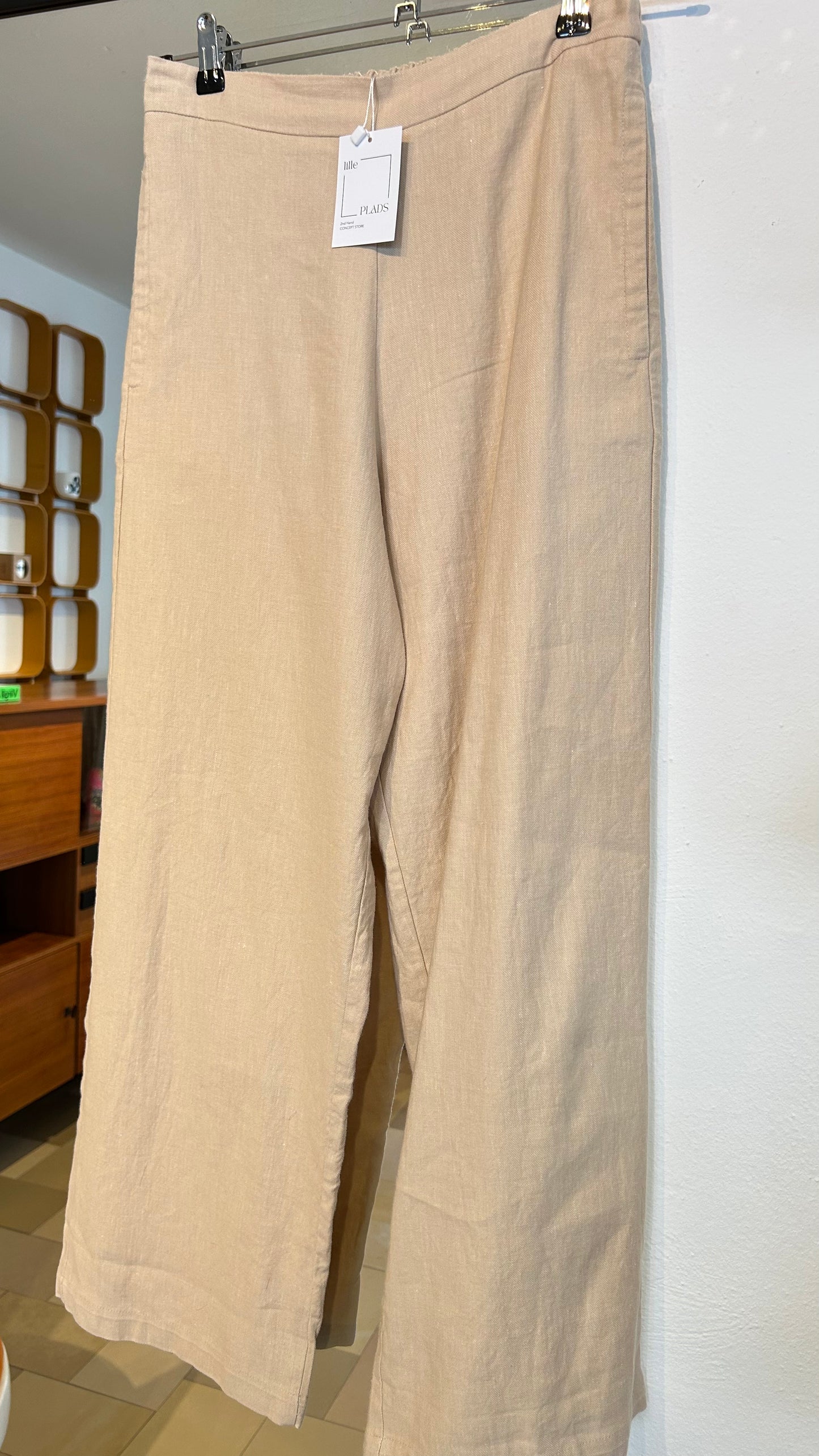 MOMONI Hose Leinenmix beige / 40