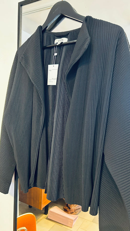 COS Jacke Plissee schwarz
