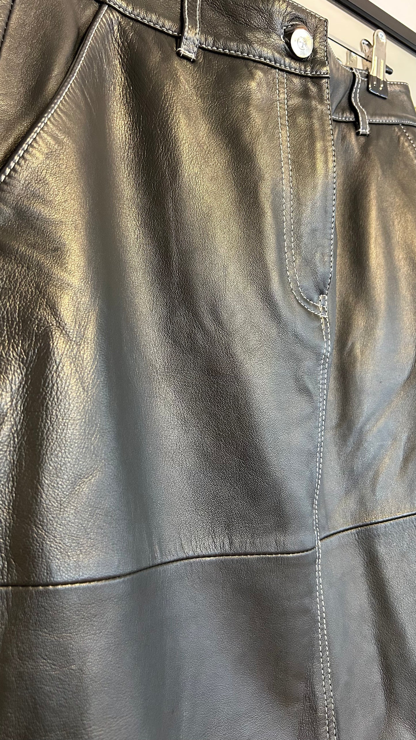 YAS Maxirock Leder schwarz