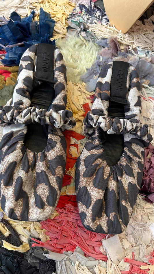 GANNI Ballerinas Leo