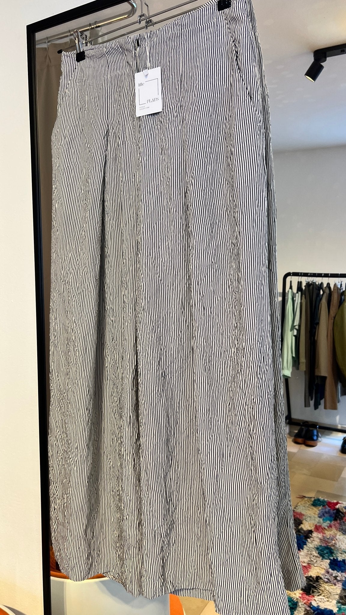 MASSIMO DUTTI Hose - lille.PLADS