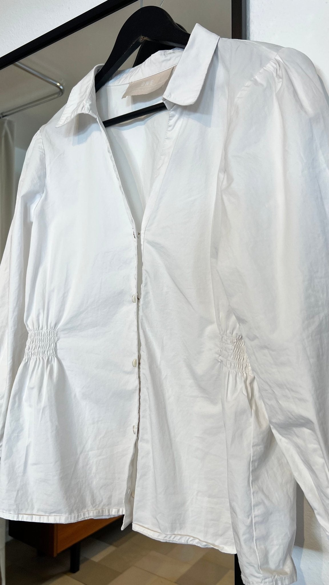 ONE Karen Simonsen Bluse / 40 - lille.PLADS eGbR
