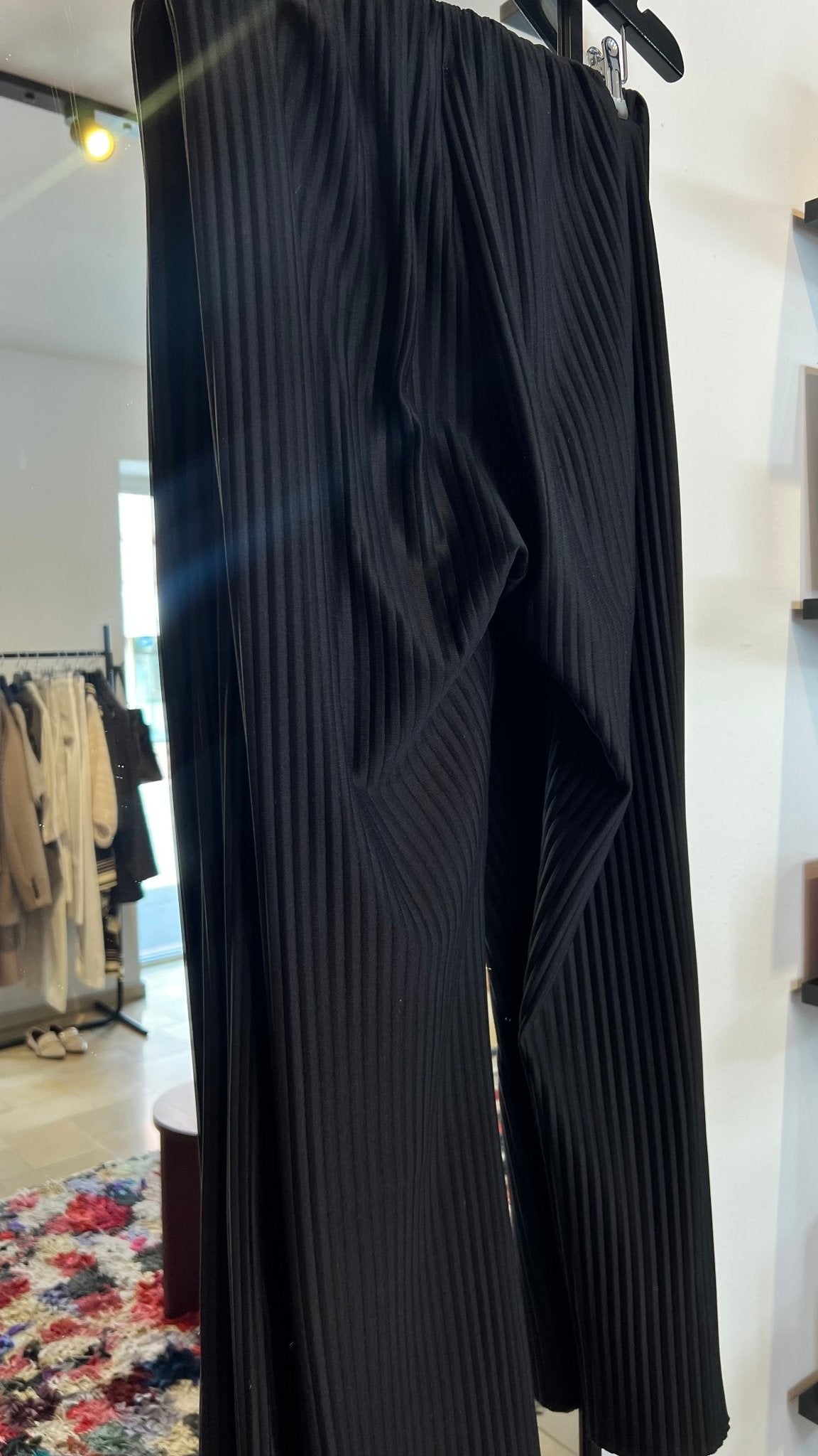 THE FRANKIE SHOP Plisseehose / XS-S - lille.PLADS eGbR