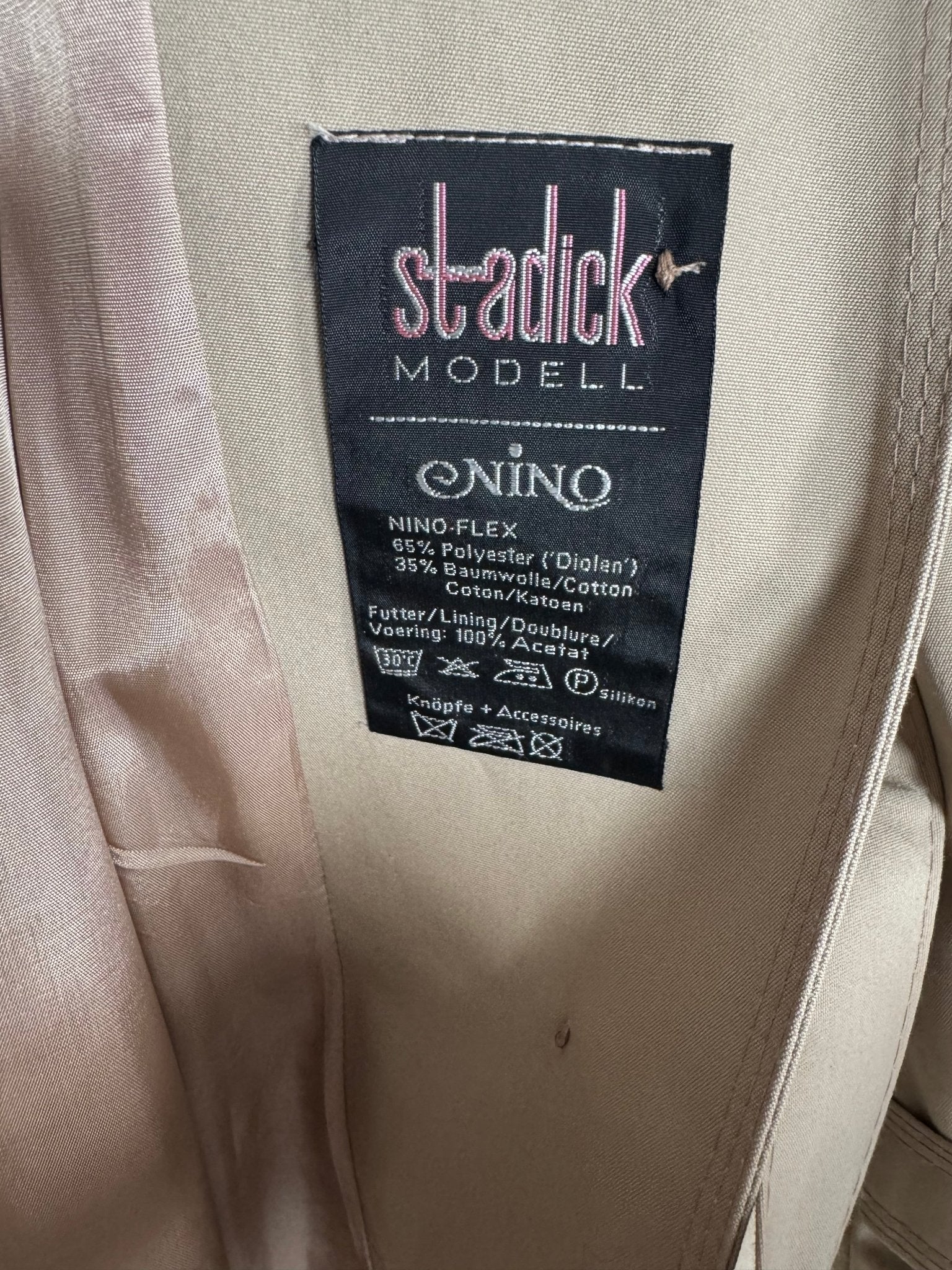 Vintage Trenchcoat beige/ S - M - lille.PLADS eGbR