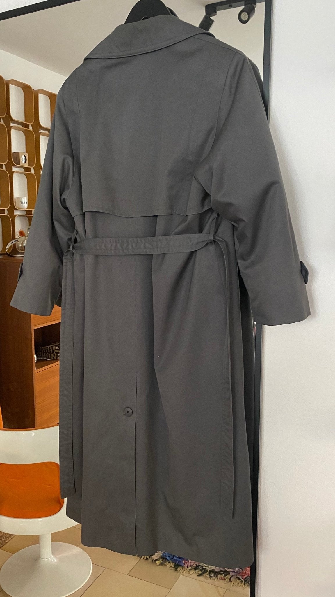 VINTAGE Trenchcoat/ M-L - lille.PLADS